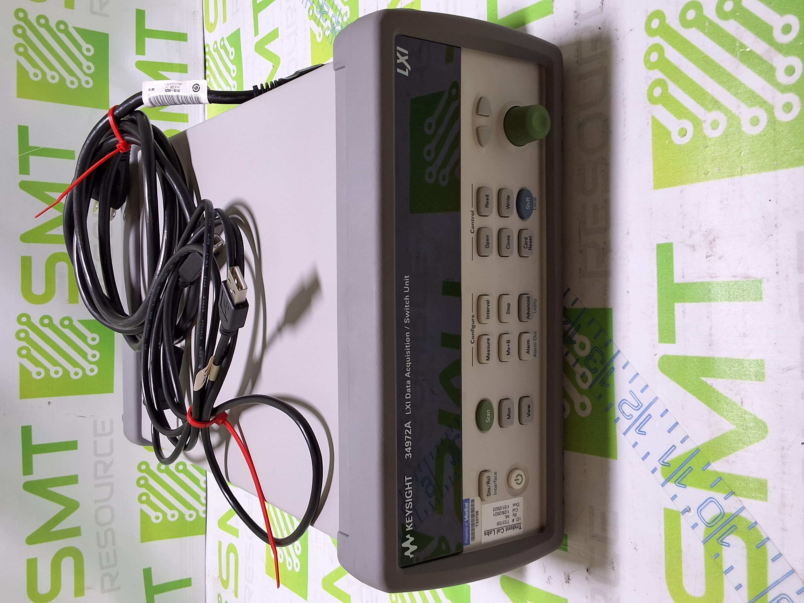 Used KEYSIGHT / AGILENT 34972A LXI DATA ACQUISITION / SWITCH UNIT