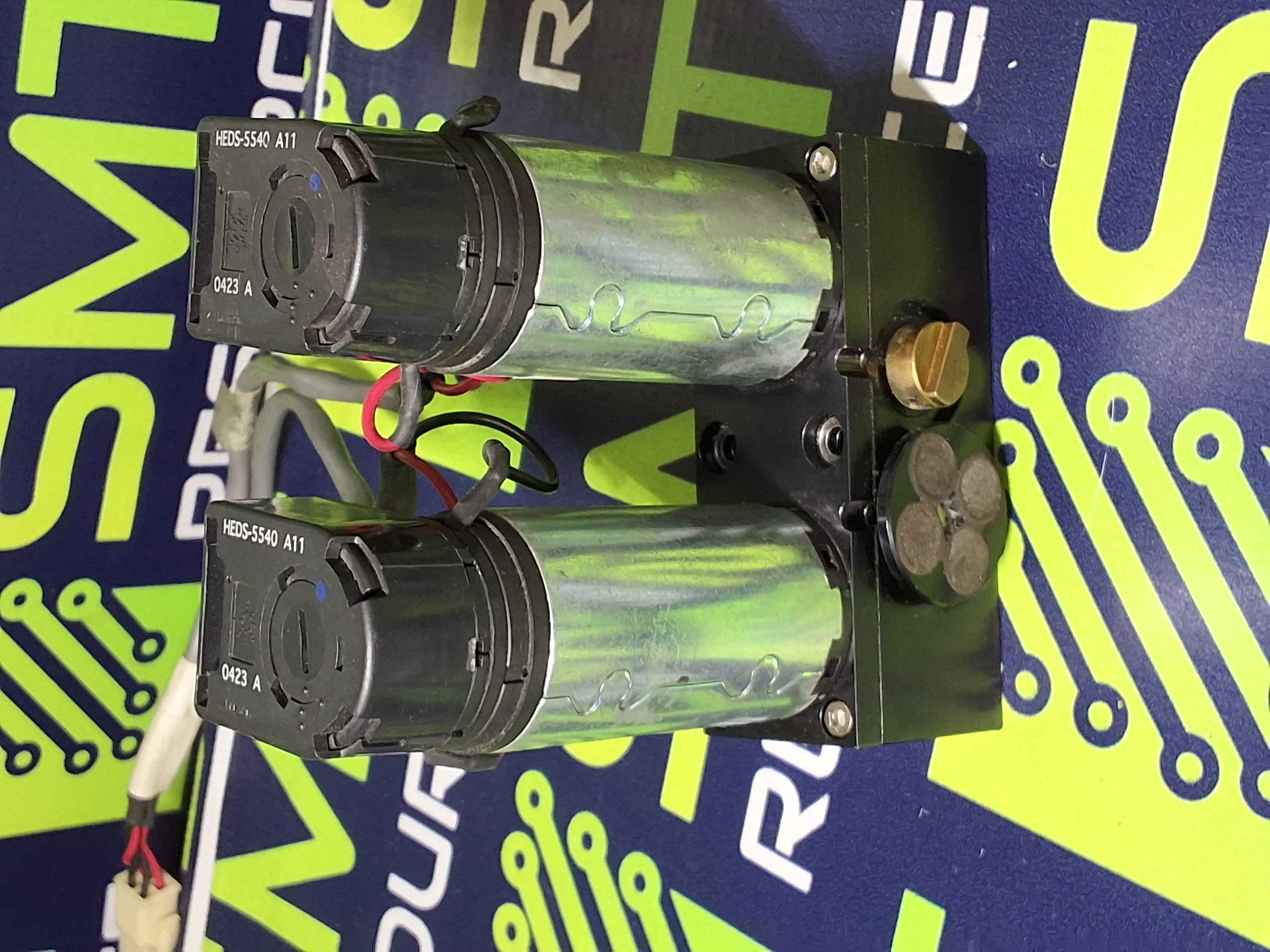 Used MAXON A-MAX 202813 GEAR MOTOR