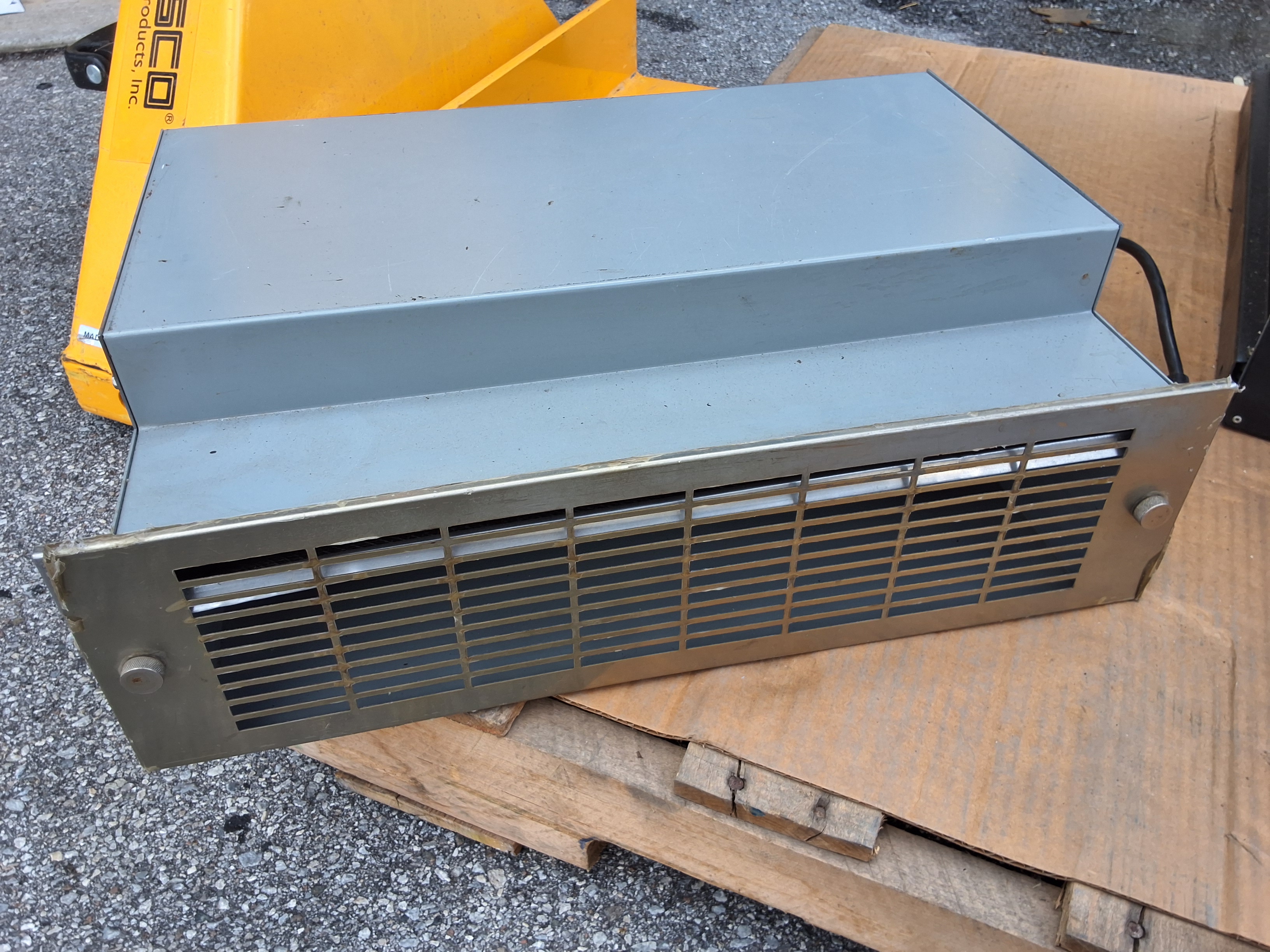 Used KOOLTRONIC KPL729B RECESSED TWIN PACKAGED BLOWER 115V 185W 50/60Hz 3250RPM