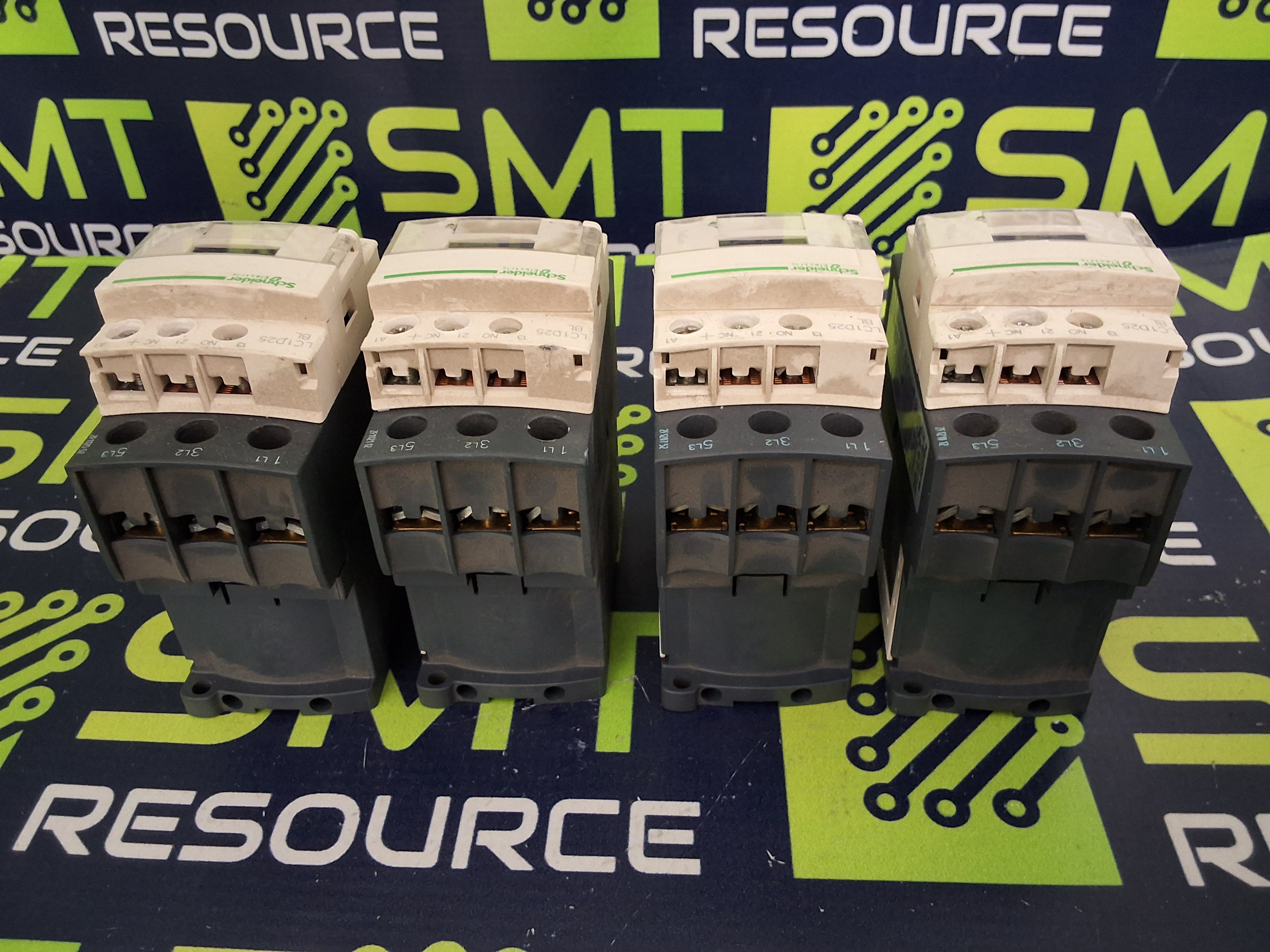 Used SCHNEIDER ELECTRIC LC1D25 BL CONTACTOR LAD4TBDL 24VDC