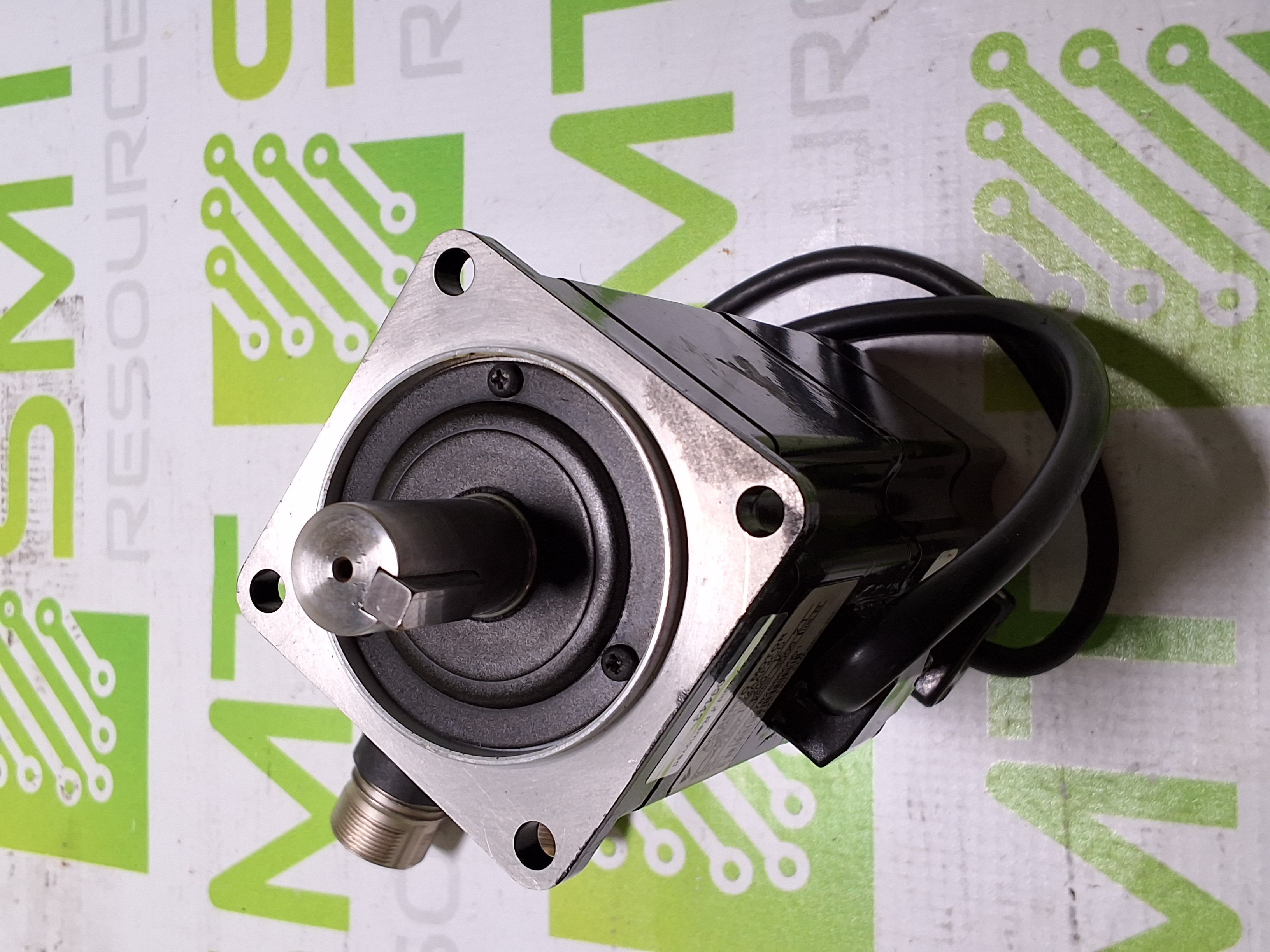 Refurbished YASKAWA ELECTRIC SGMAH-02AAF4CD AC SERVO MOTOR - REFURBISHED