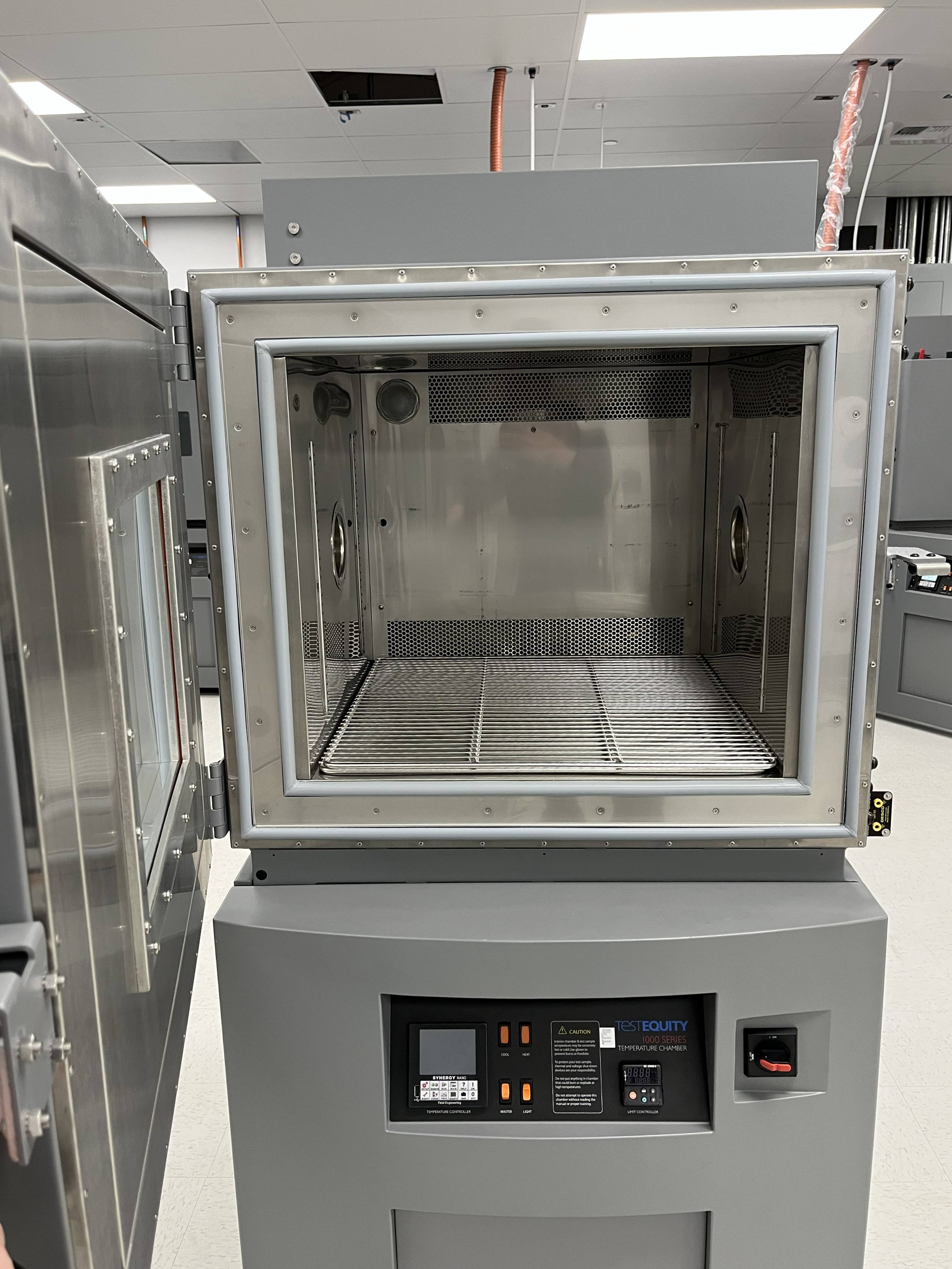 Used Test Equity 1007 Thermal Chamber