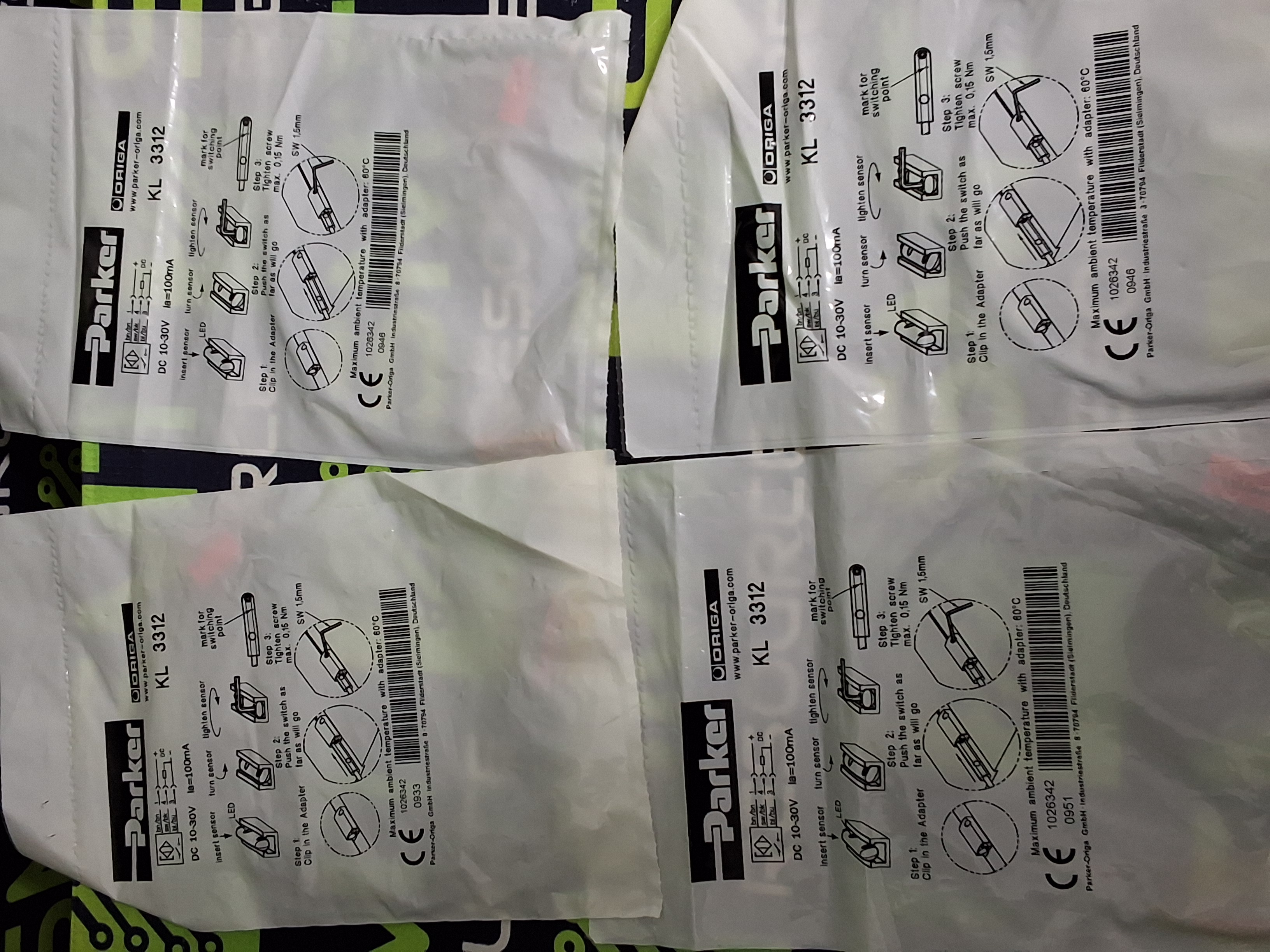 PARKER KL 3310 / KL3310 SENSOR SWITCH DC 10-30V 100mA - BRAND NEW