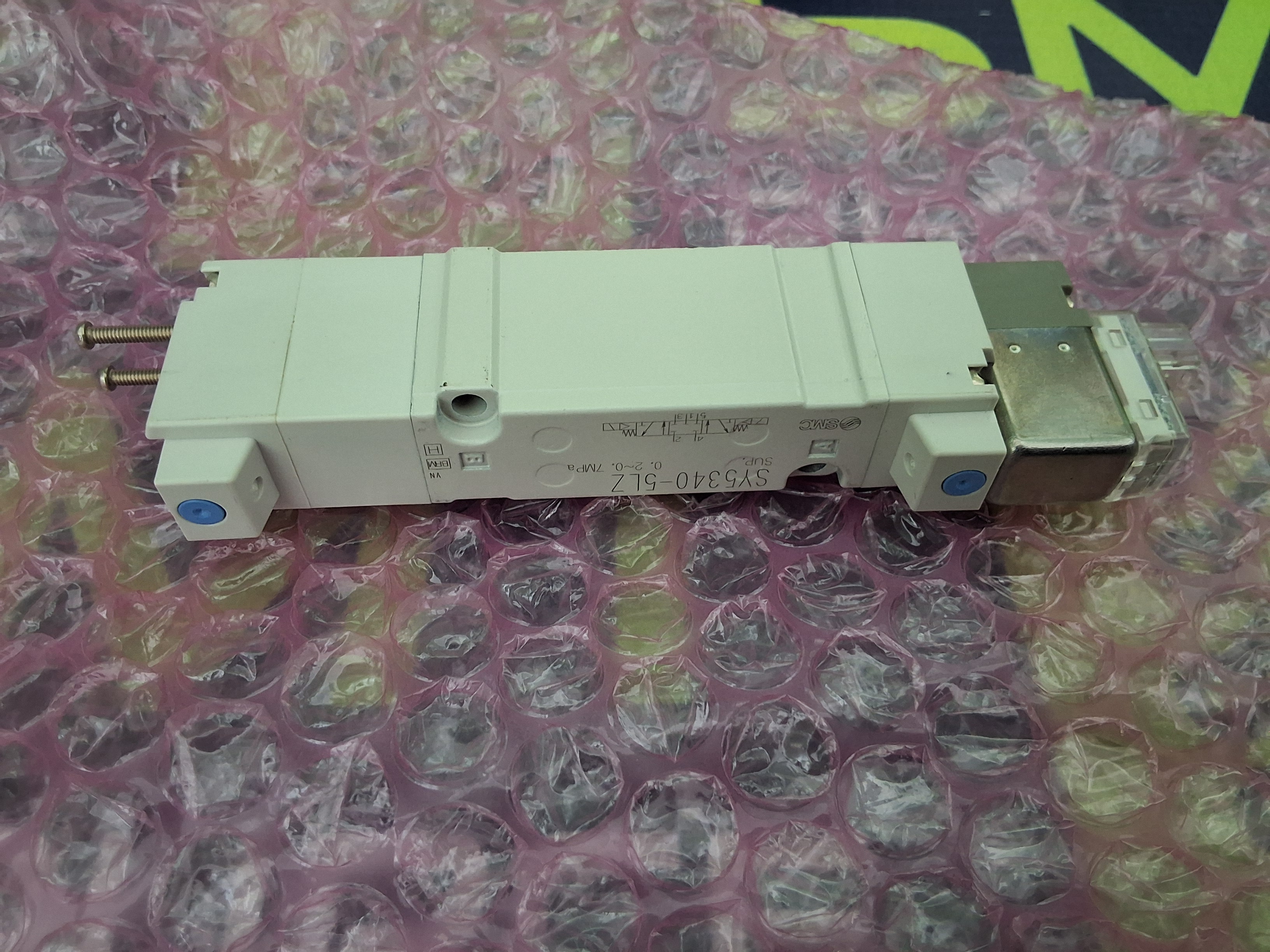 Used SMC SY5340-5LZ PNEUMATIC SOLENOID CONTROL VALVE