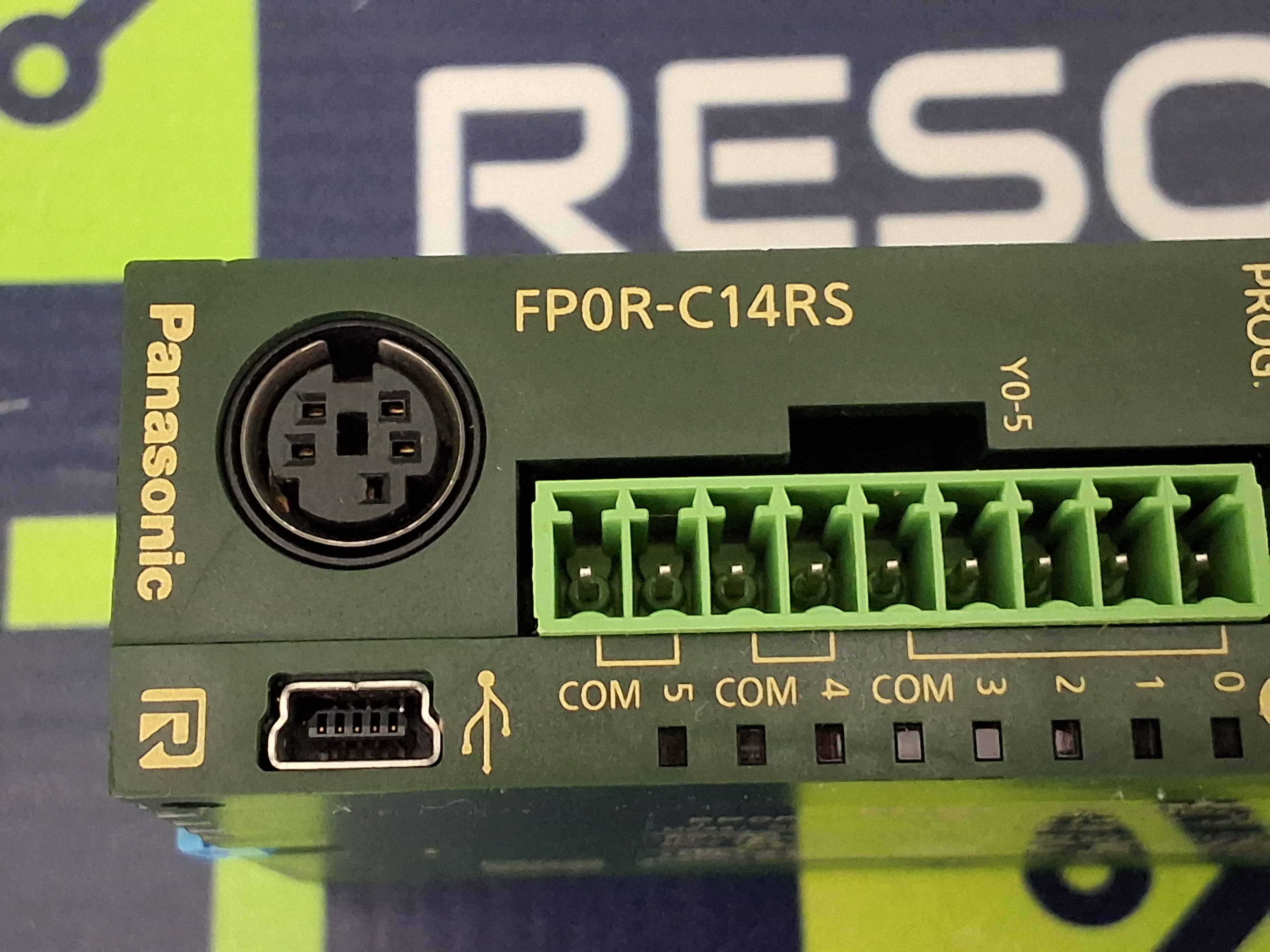 Used PANASONIC FP0R-C14RS PROGRAMMABLE LOGIC CONTROLLER AFP0RC14RS