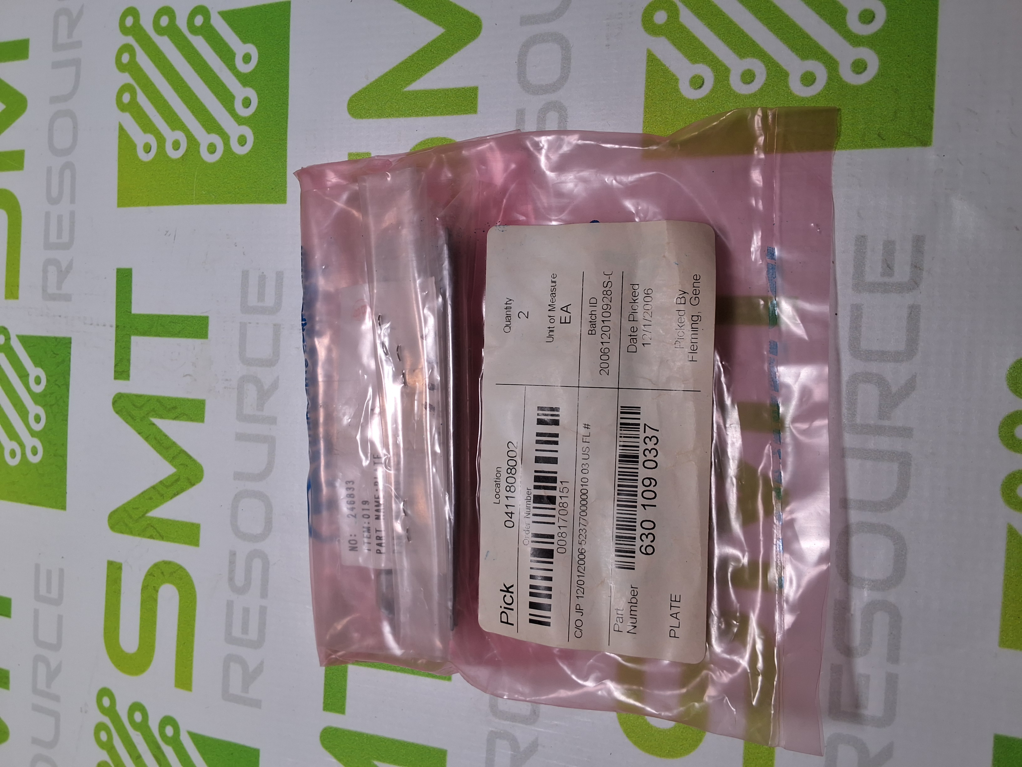 UNIVERSAL INSTRUMENTS 6301090337 PLATE - LOT OF 2 - NEW