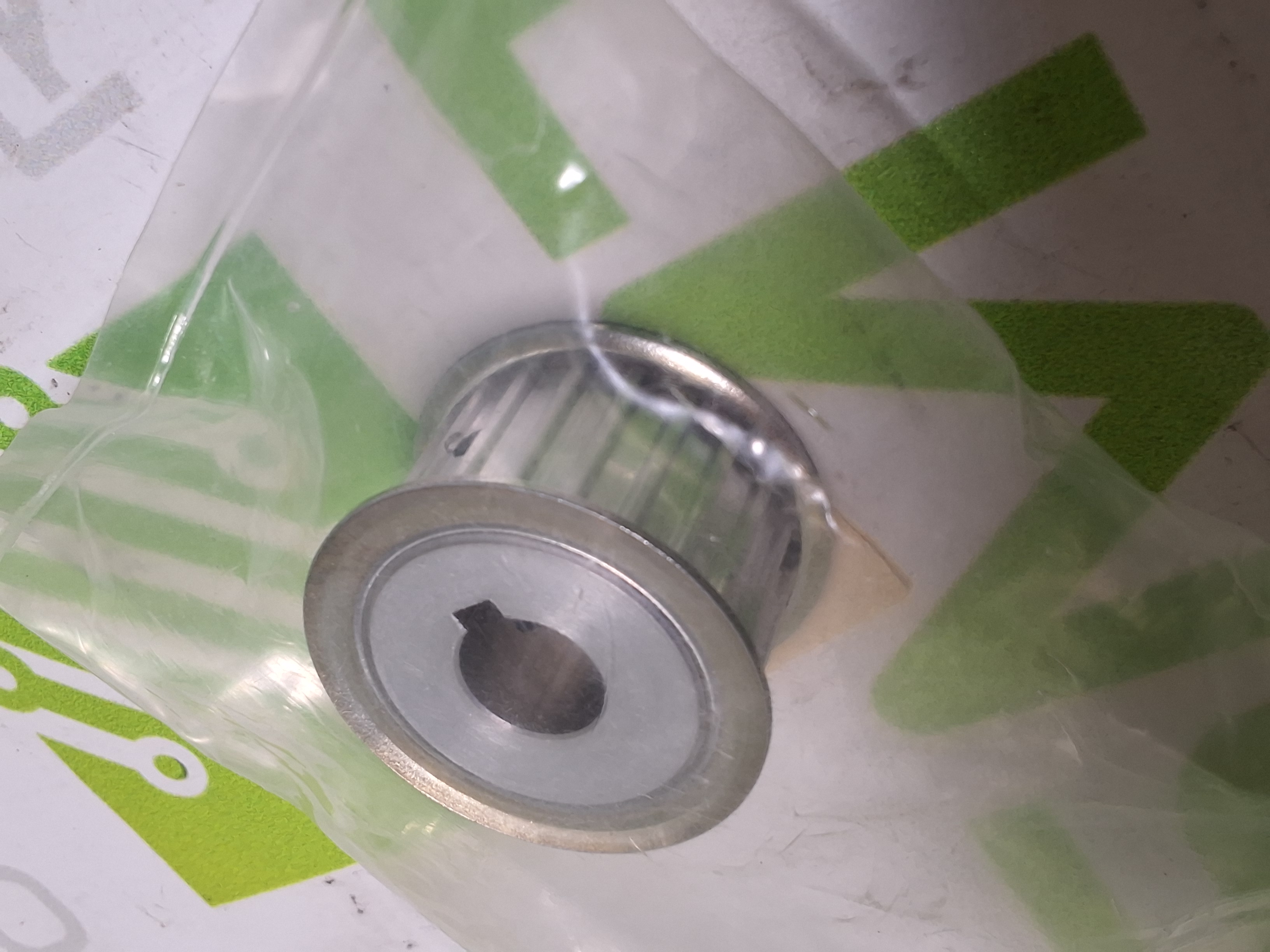 UNIVERSAL INSTRUMENTS 145509 PULLEY - NEW