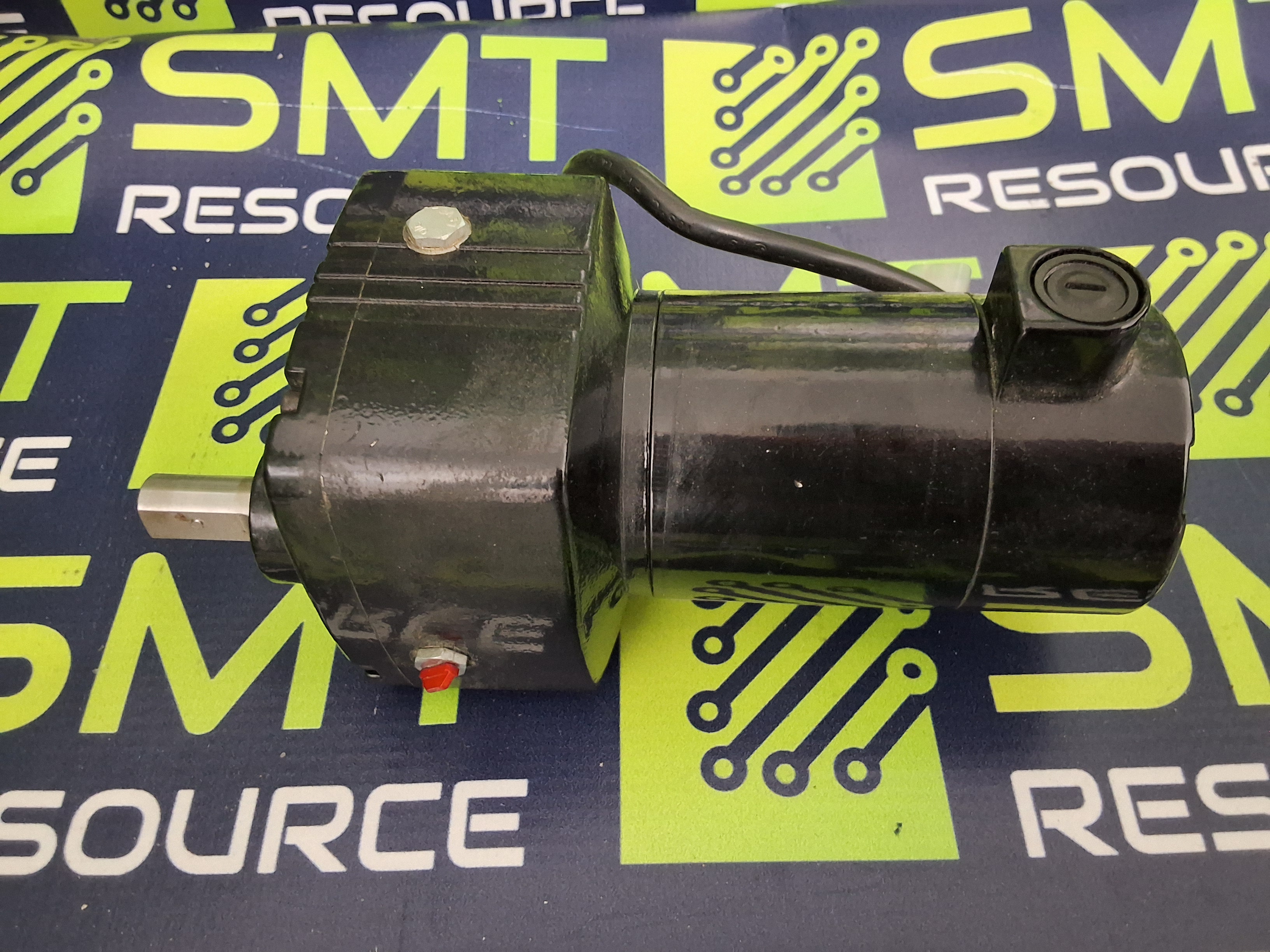 Used BODINE ELECTRIC 24A2BEPM-D3 DC GEARMOTOR 130V .30A 1/29HP 12:1 208RPM