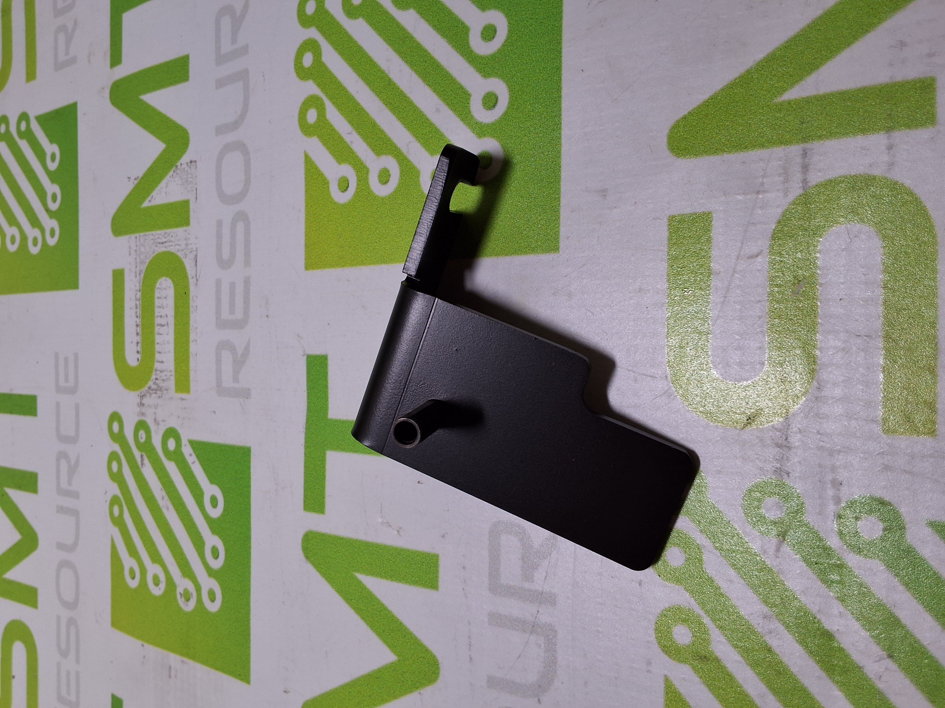 Used UNIVERSAL INSTRUMENTS 49811601 ROLLER ASSEMBLY - LOT OF 3 -