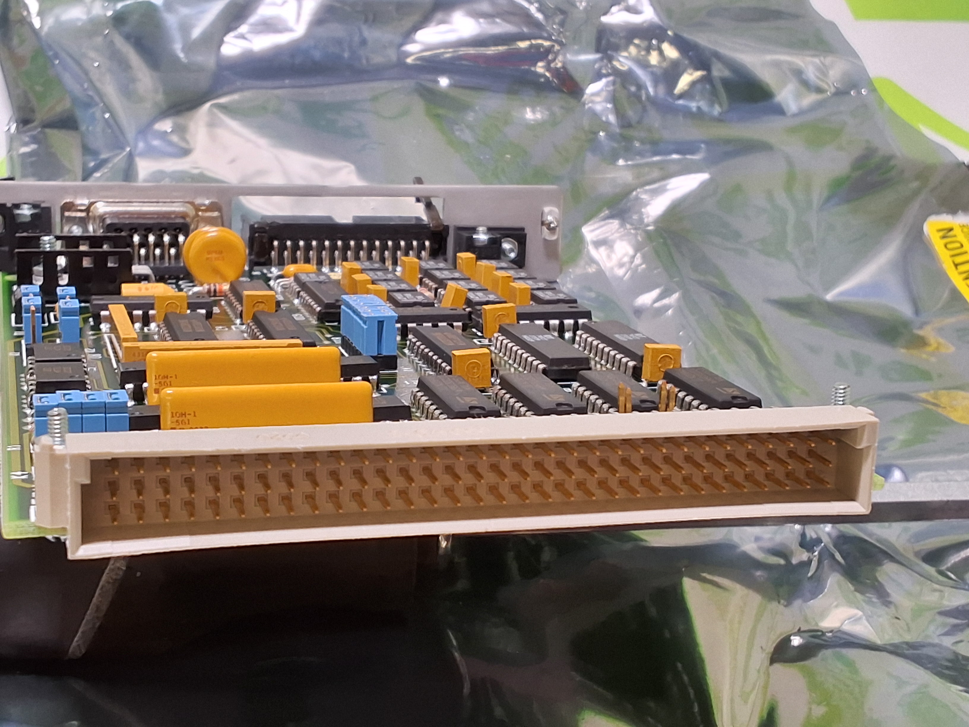 Used UNIVERSAL INSTRUMENTS 44316801 MM16 I/O ASM BOARD