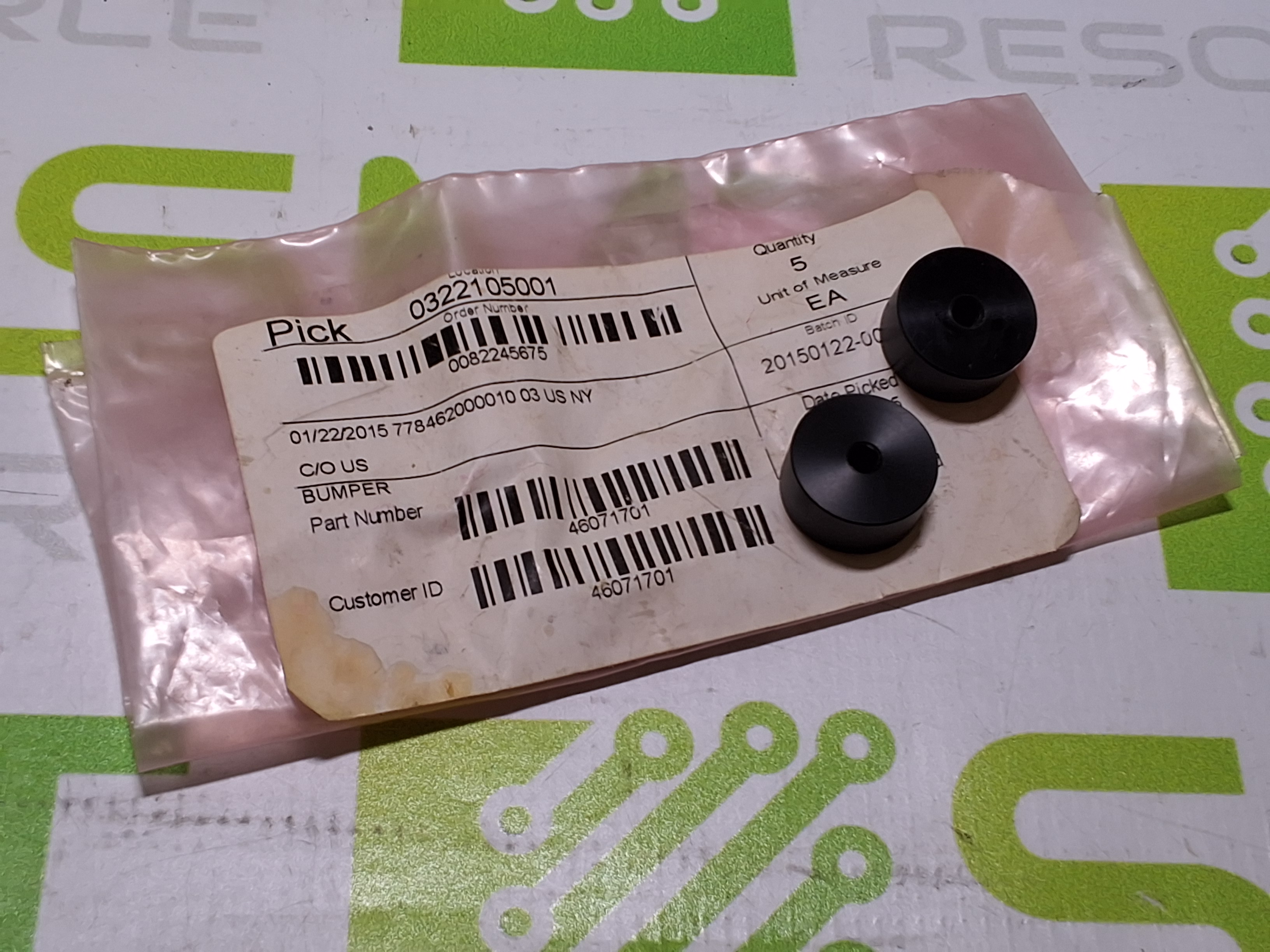 UNIVERSAL INSTRUMENTS 46071701 BUMPER - LOT OF 2 - NEW