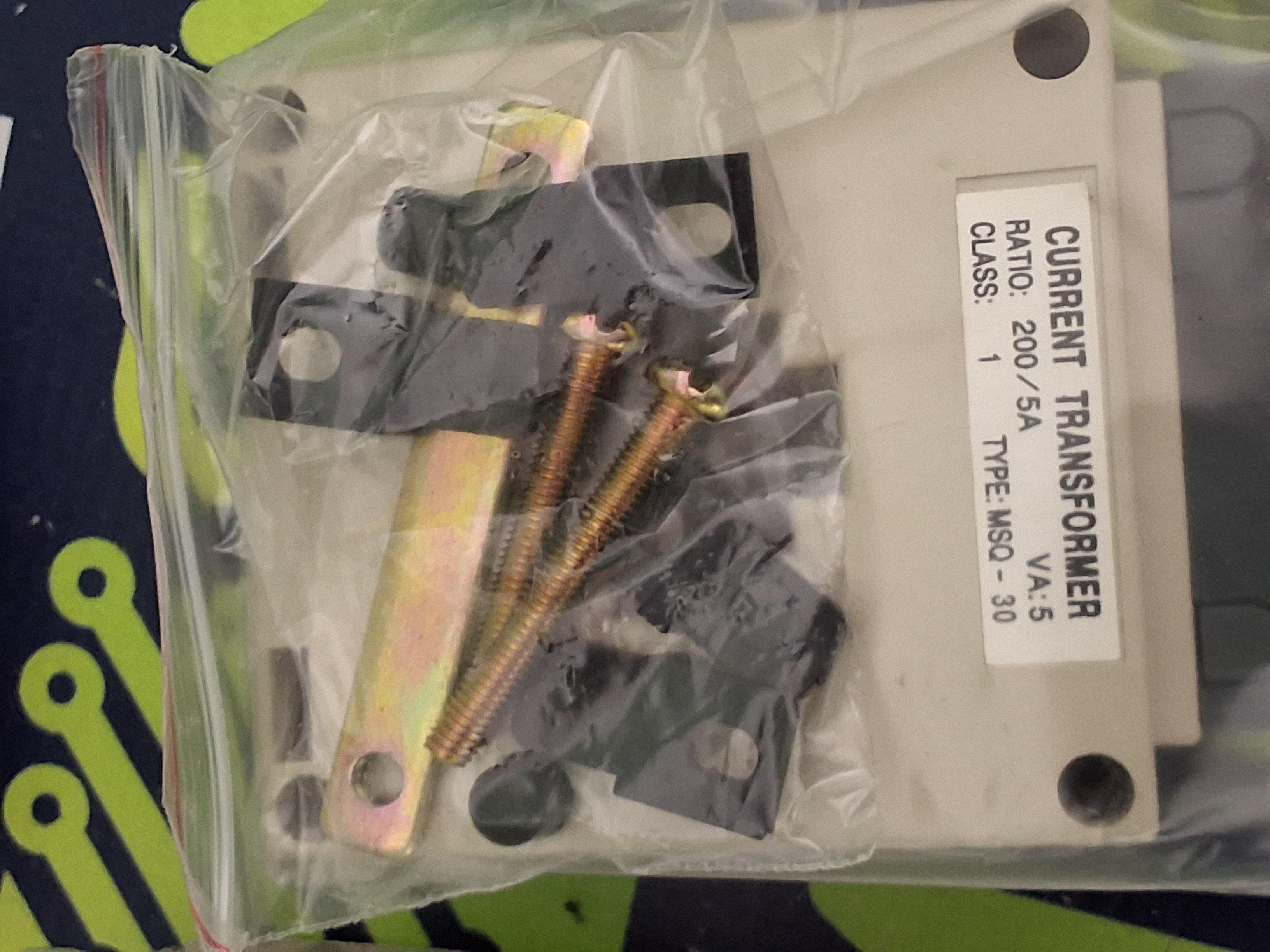 CURRENT TRANSFORMER MSQ-30 WITH MOUNTING SCREWS - BRAND NEW