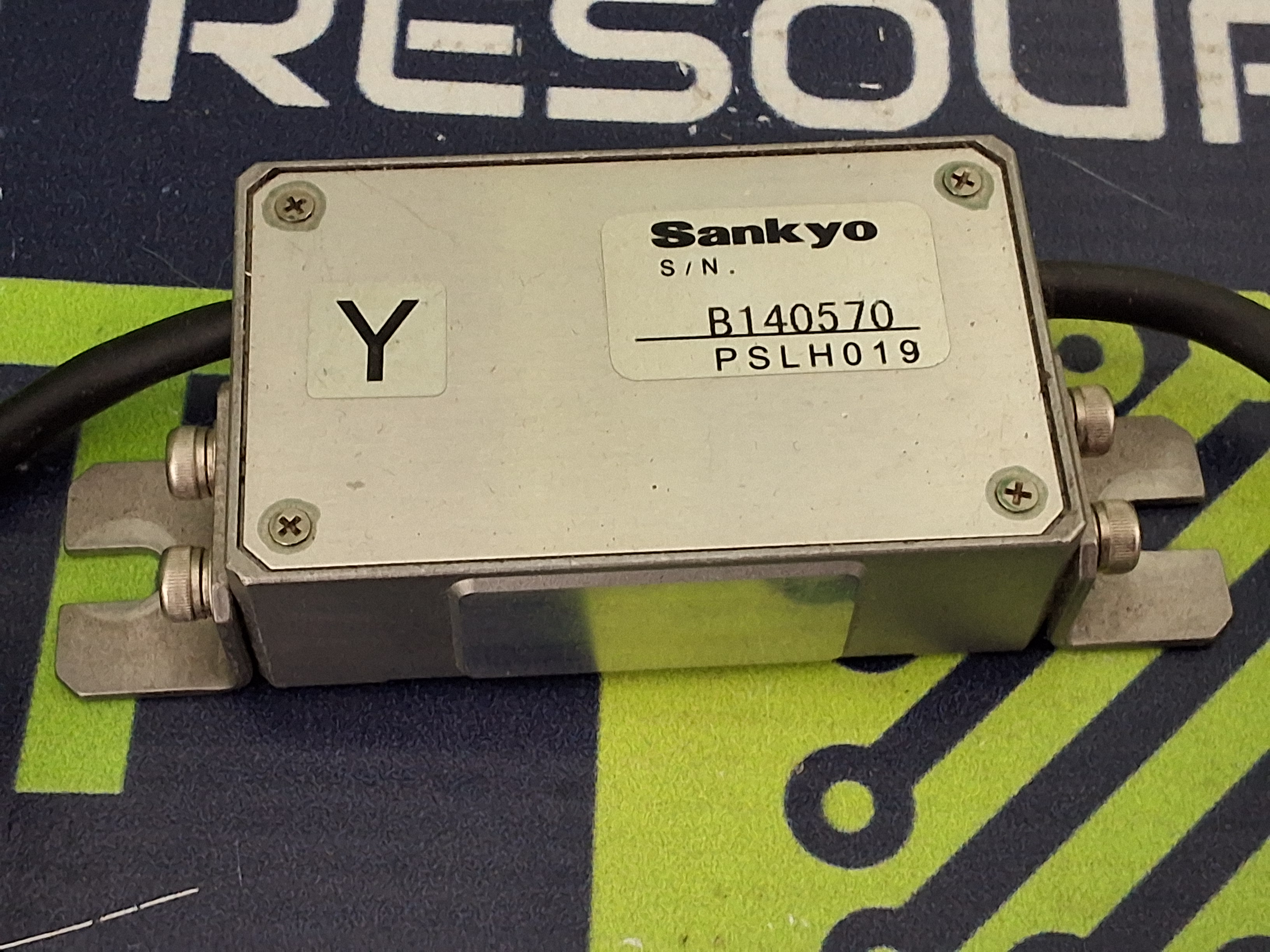 Used SANKYO PSLH019 / JUKI 40044532 MAGNETIC SCALE Y SENSOR 