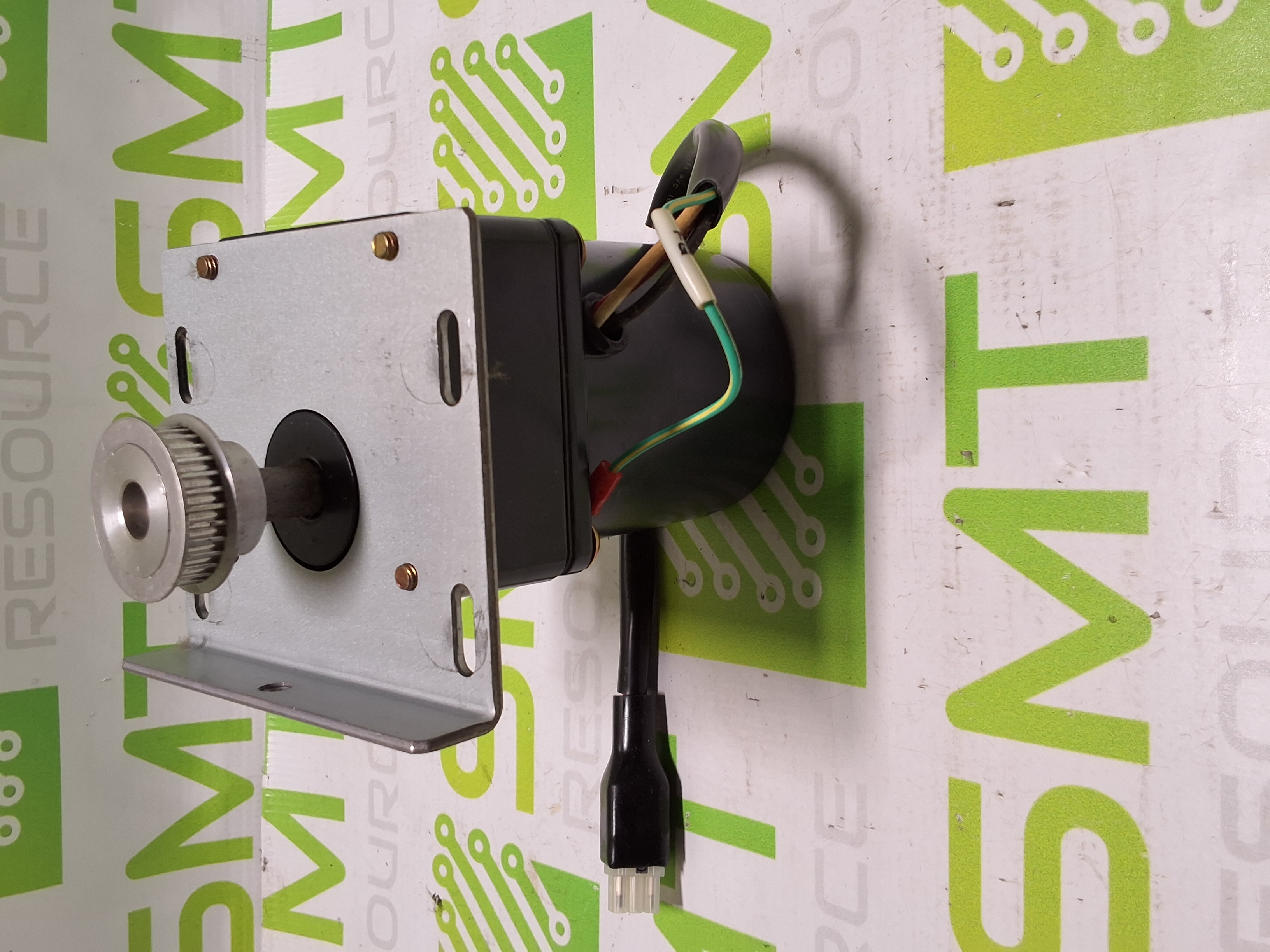 Used ORIENTAL MOTOR 31K15GN-AW-E1 INDUCTION MOTOR WITH D3409-132 1:10 GEAR HEAD