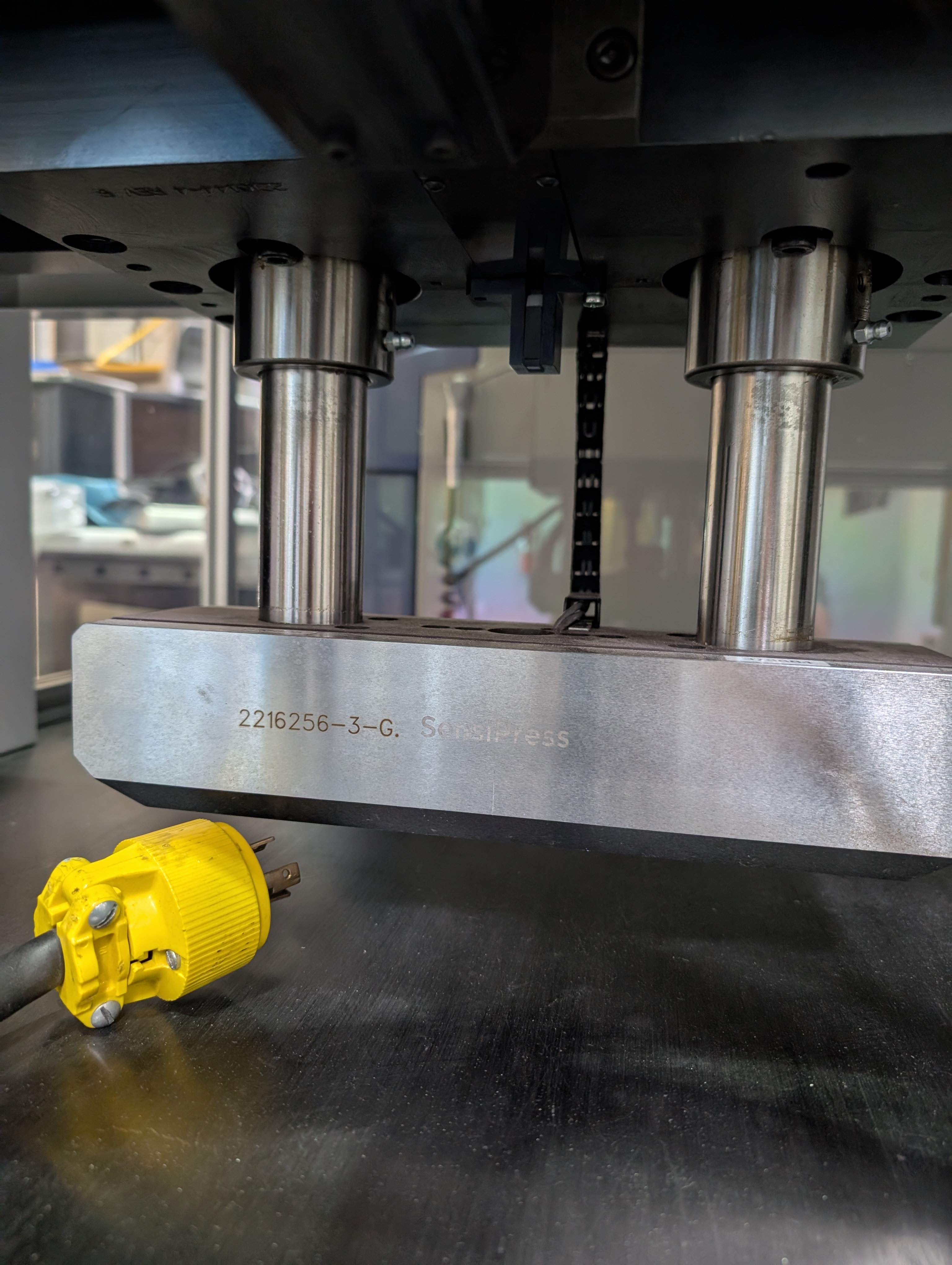 Used TE Connectivity 10T Press