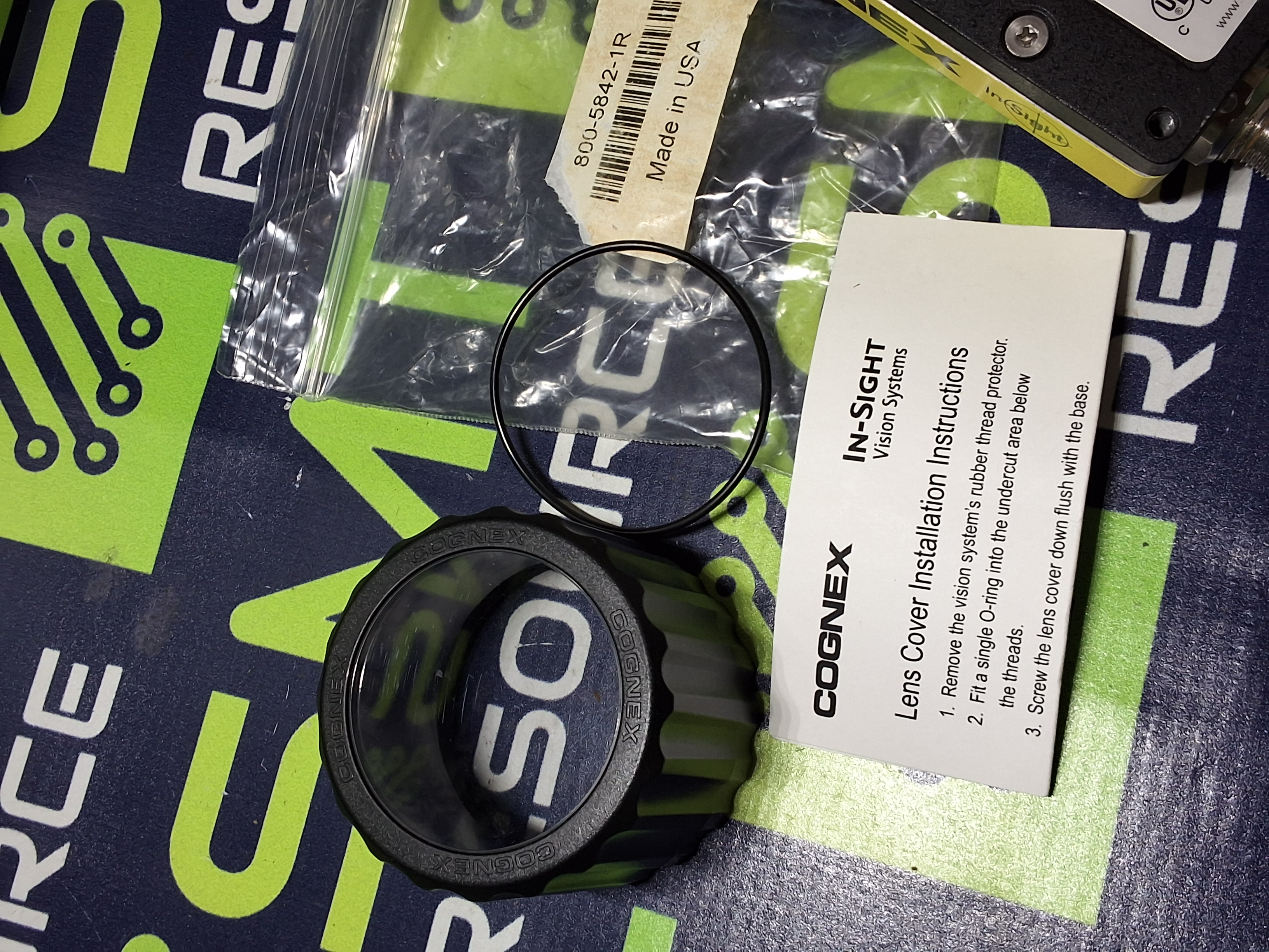 Used COGNEX IS5400-00 IN-SIGHT 00 A INDUSTRIAL MACHINE VISION CAMERA 