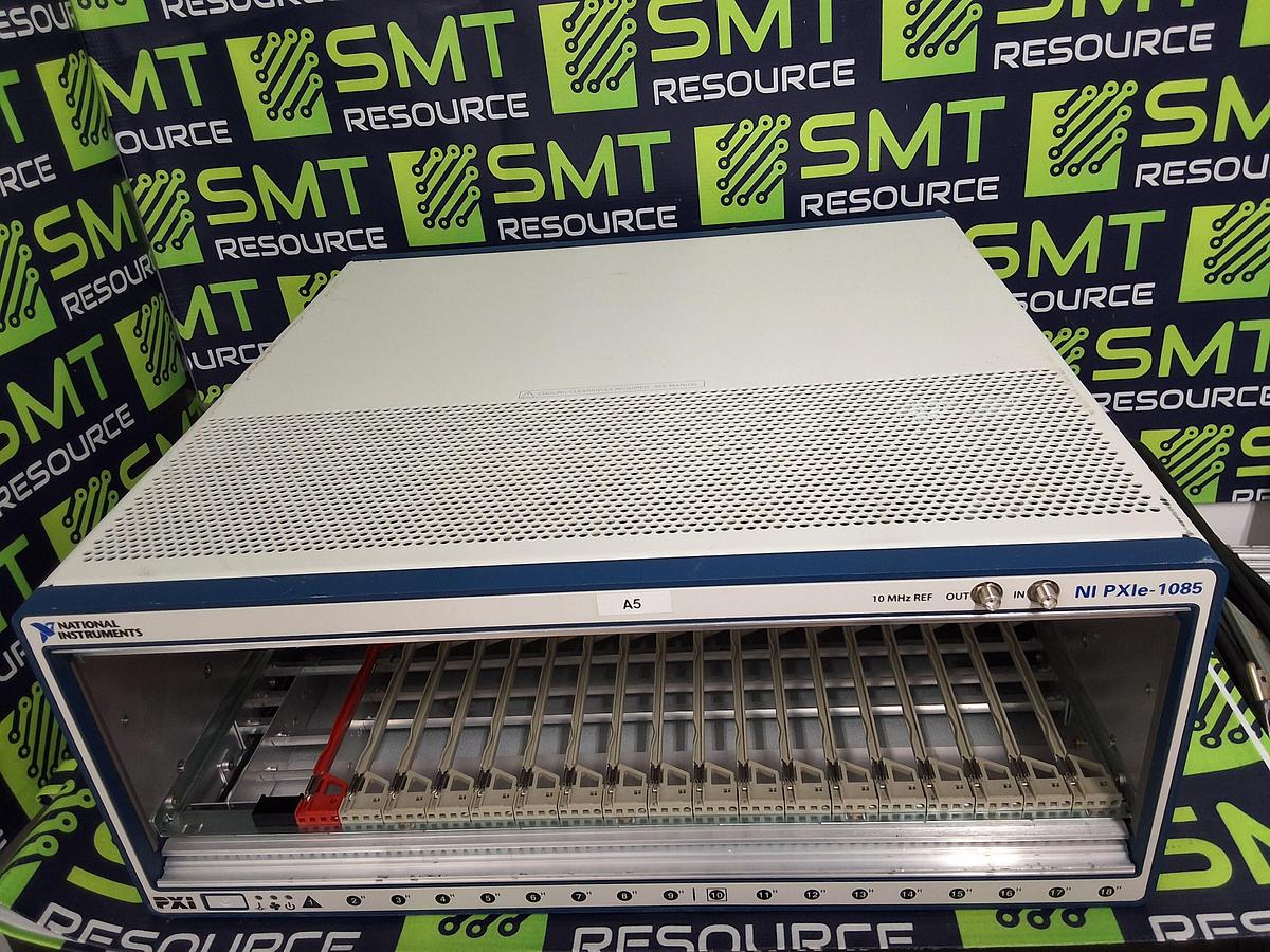 Used NATIONAL INSTRUMENTS PXIe-1085 / 153869K-01L 18-SLOT EXPRESS CHASSIS