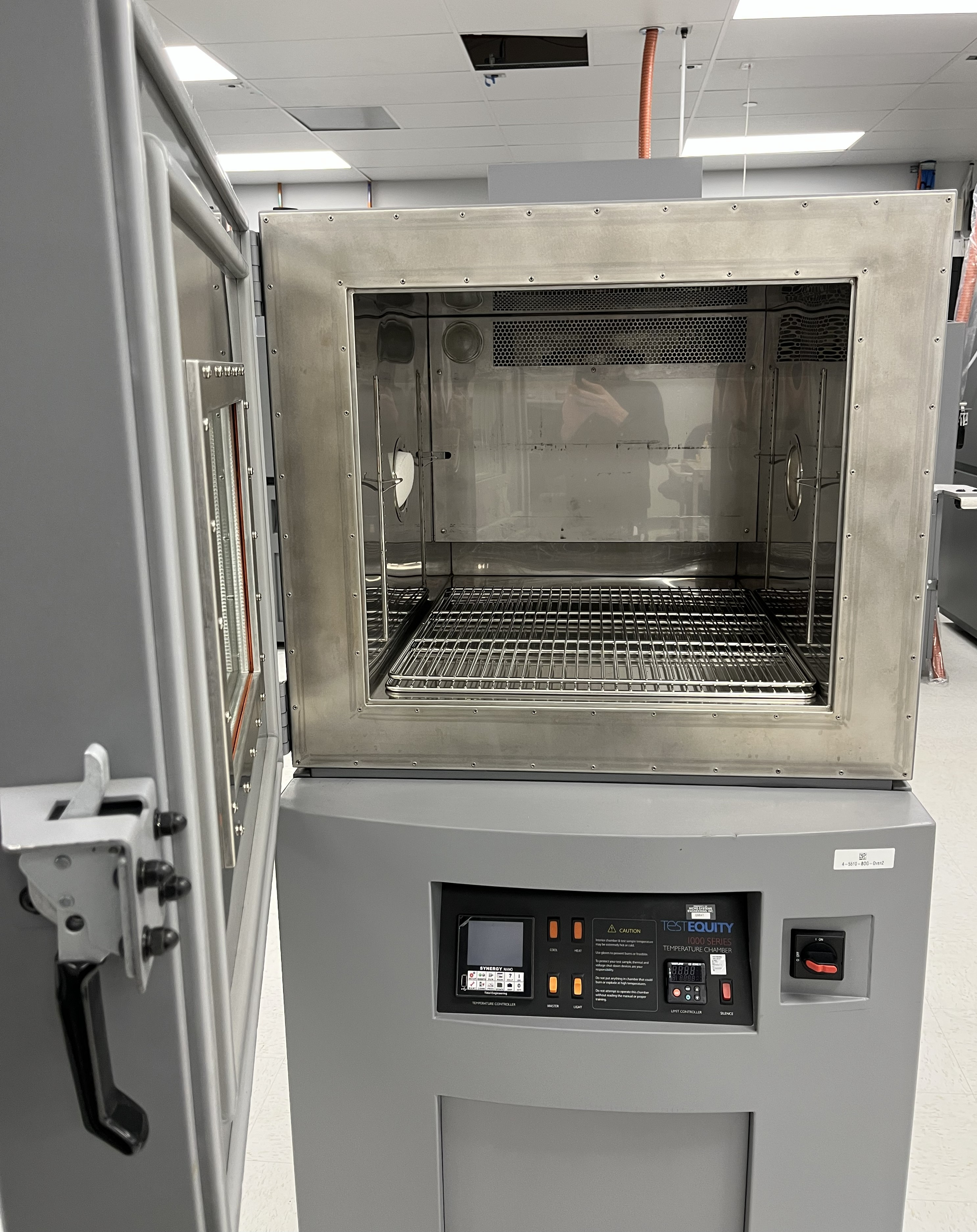 Used Test Equity 1007 Thermal Chamber