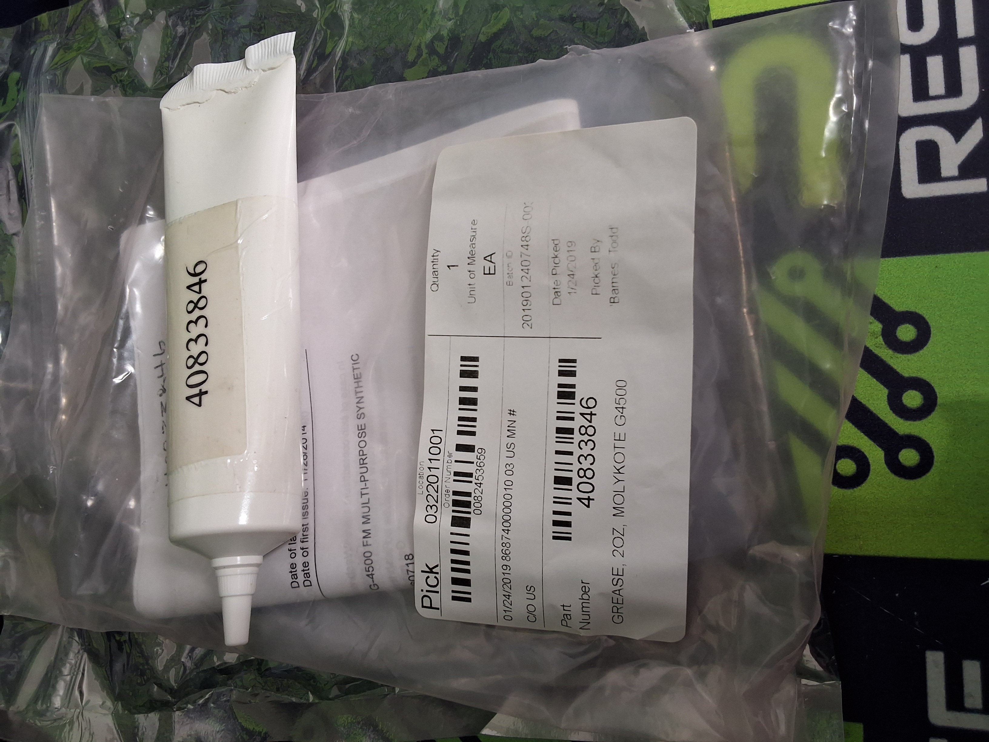 MOLYKOTE G4500 MULTI-PURPOSE SYNTHETIC GREASE 2oz 40833846 - NEW