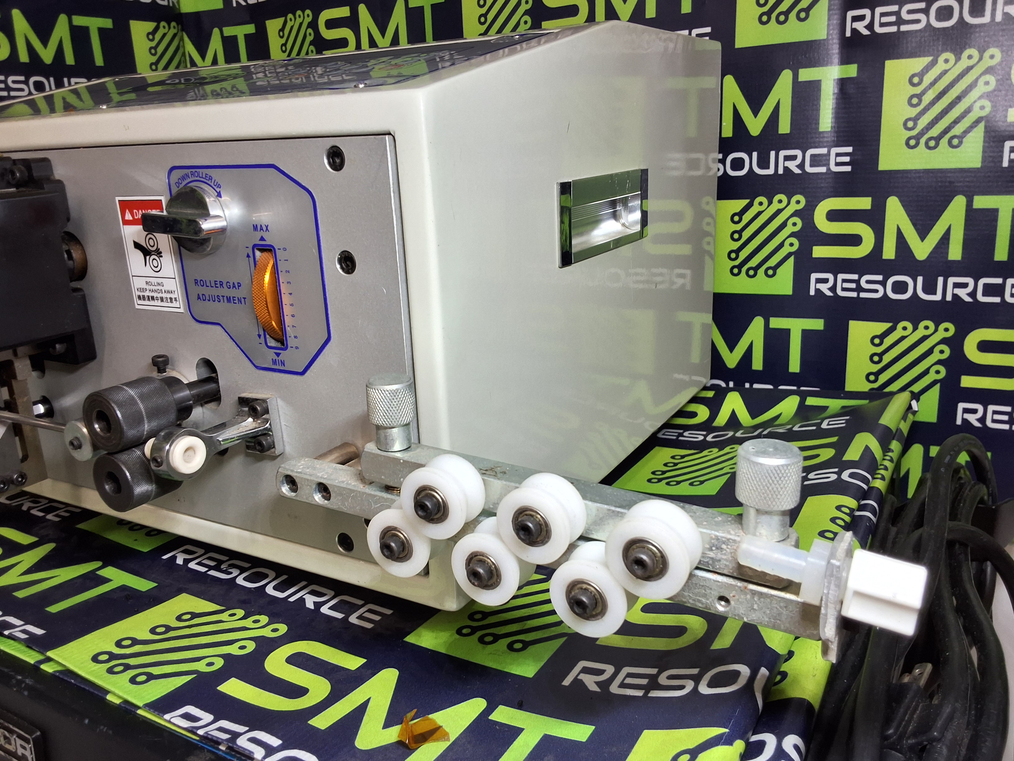 Used MODEL FULL AUTOMATIC COMPUTER WIRE STRIPPER WITH PARTS & ACCESSORIES