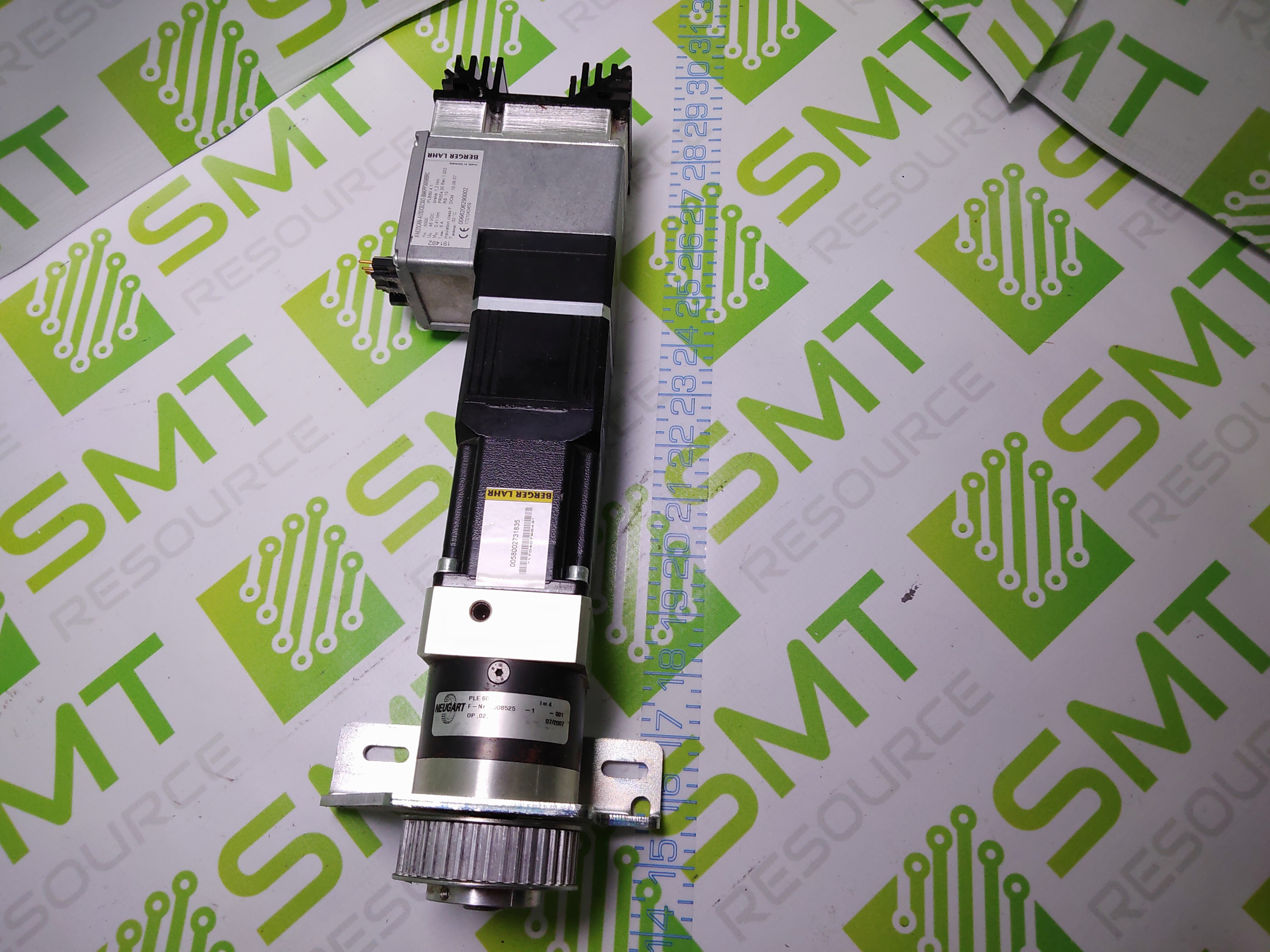 Used Berger Lahr IFA62/3CAN-A1/3DCBZ30/2-004KPP30/I06BRC Motor w/ PLE 60