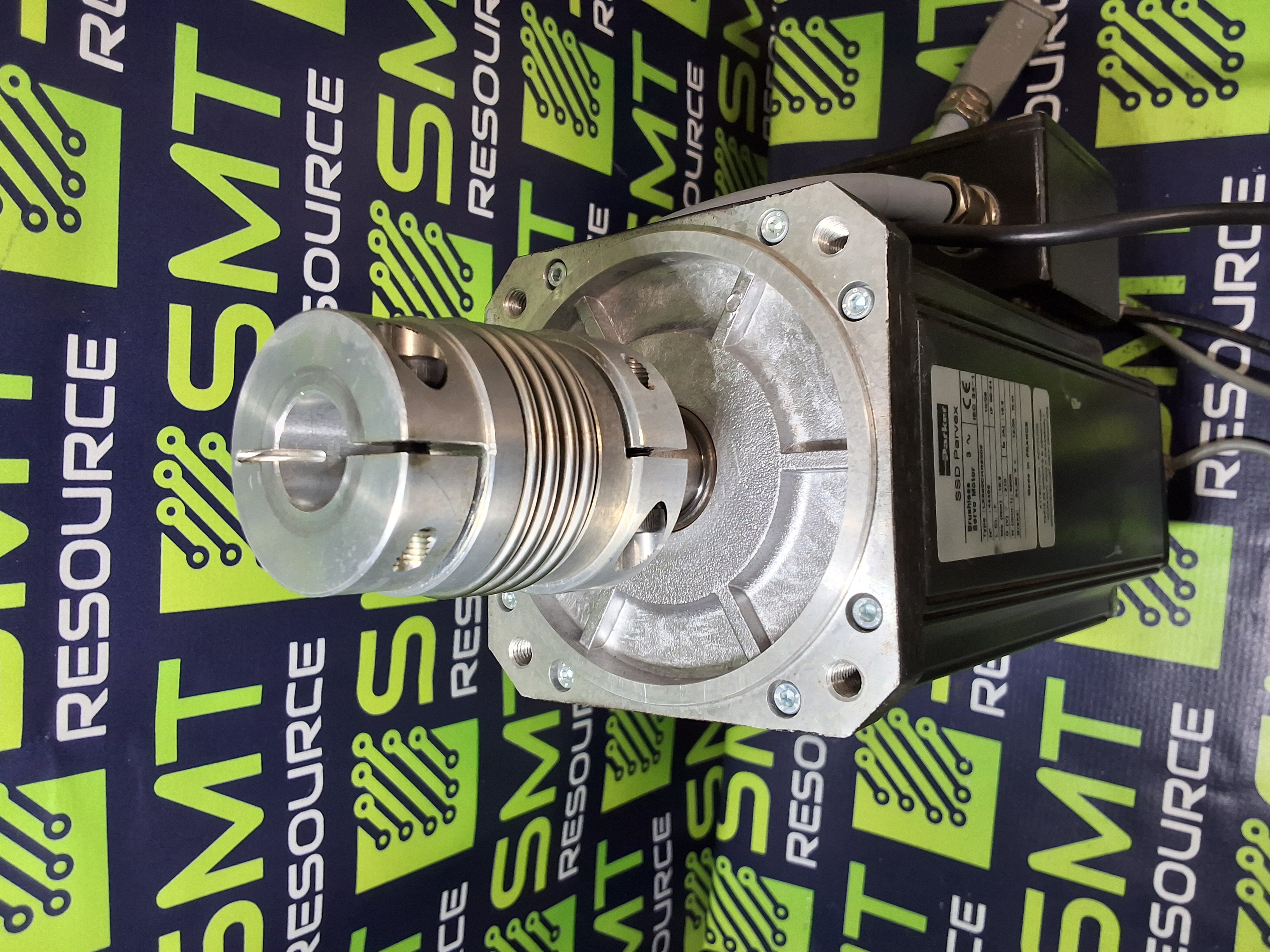 Used SSD PARVEX LX650CHR6502 BRUSHLESS SERVO MOTOR WITH AKN 30 GERWAH PF 02/08 MOTOR COUPLER