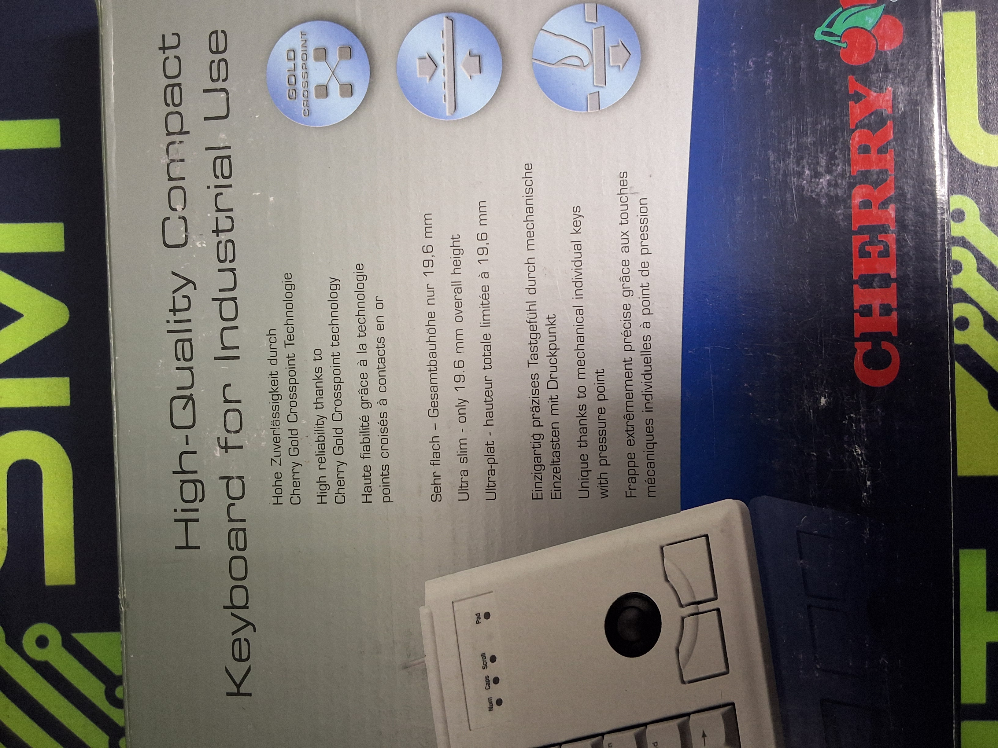 CHERRY G84-4400 ULTRASLIM KEYBOARD INTEGRATED TRACKBALL - BRAND NEW