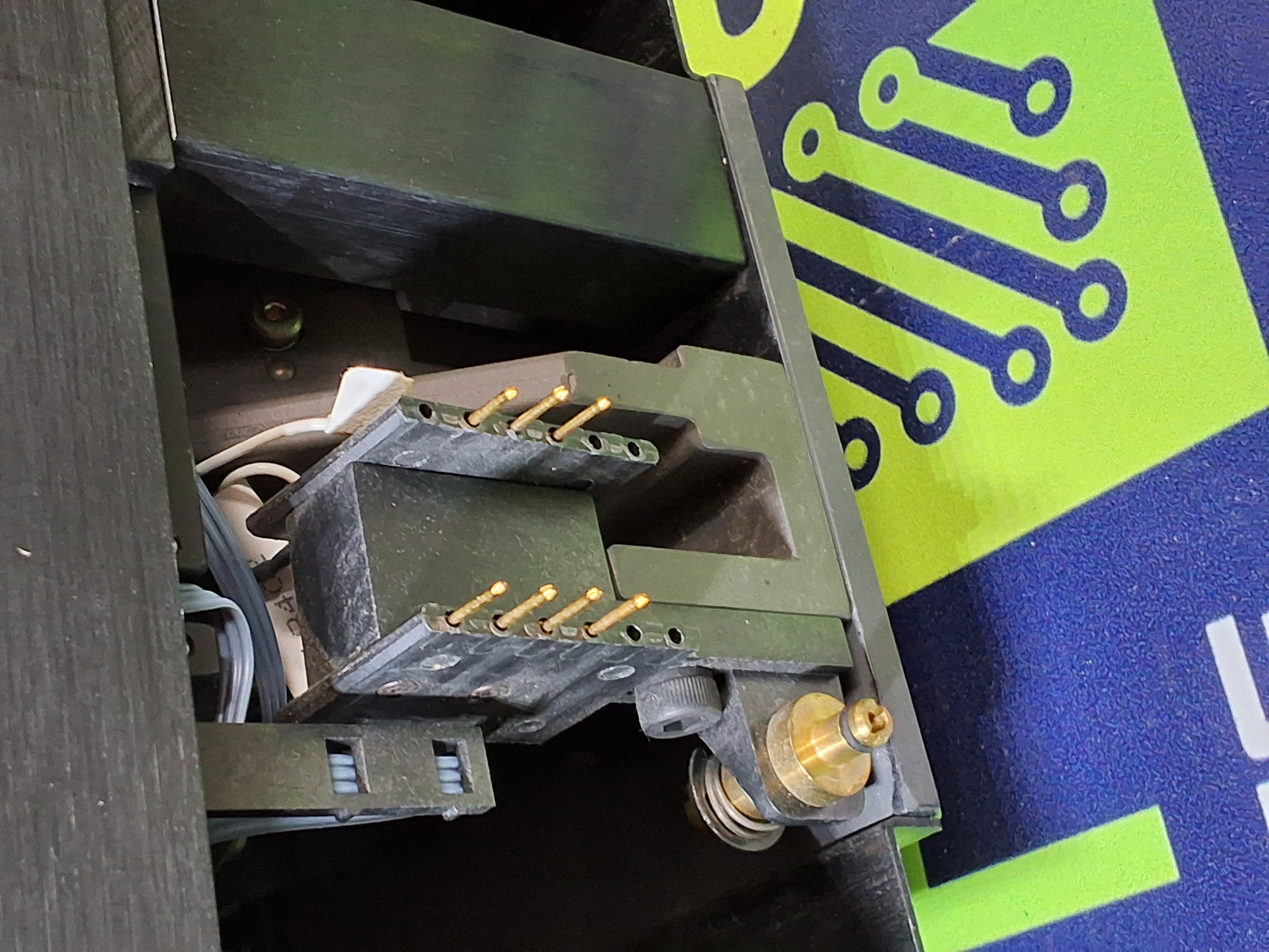 Used UNIVERSAL INSTRUMENTS 46118710