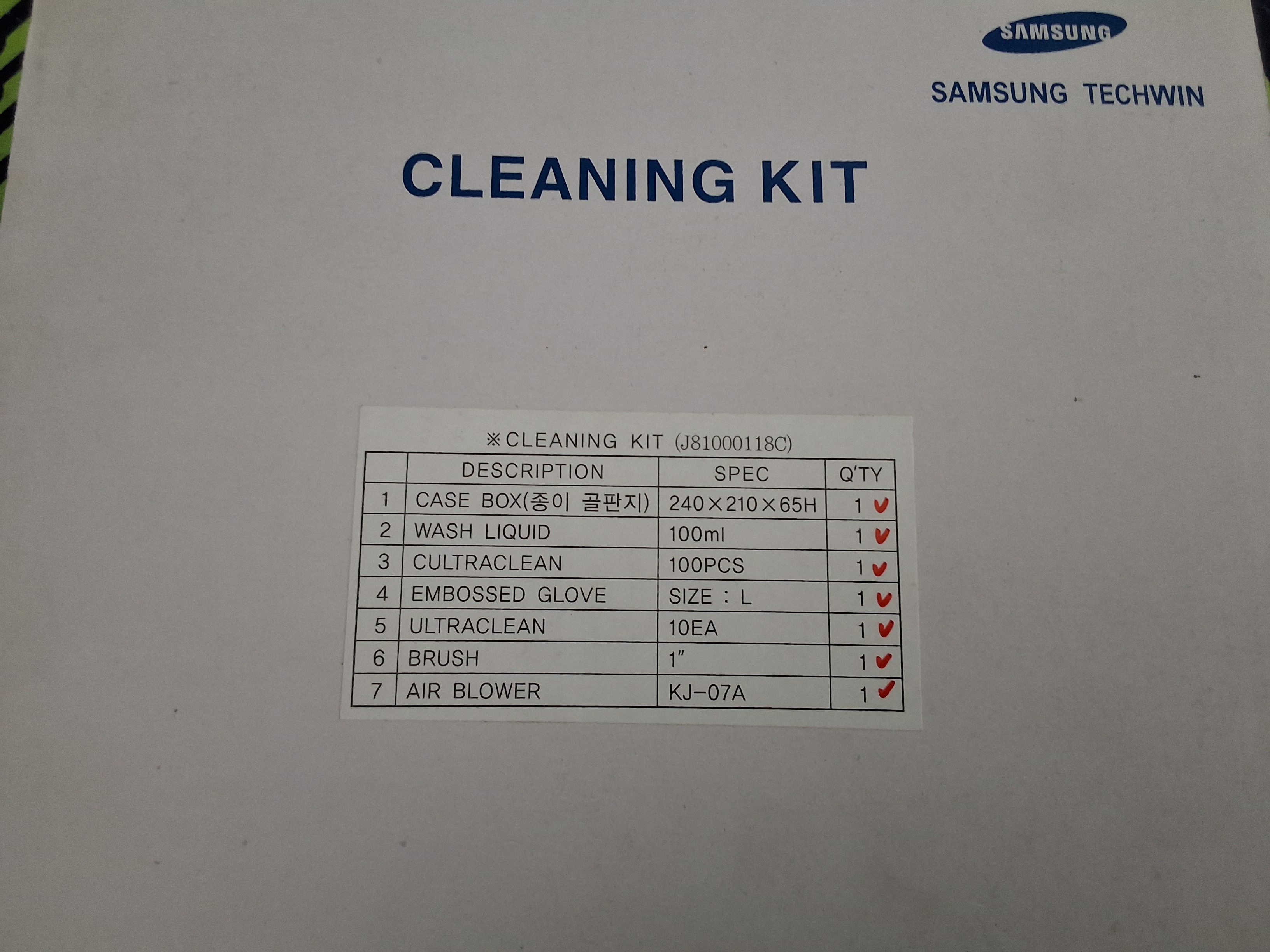 Used SAMSUNG TECHWIN J81000118C CLEANING KIT BRAND NEW