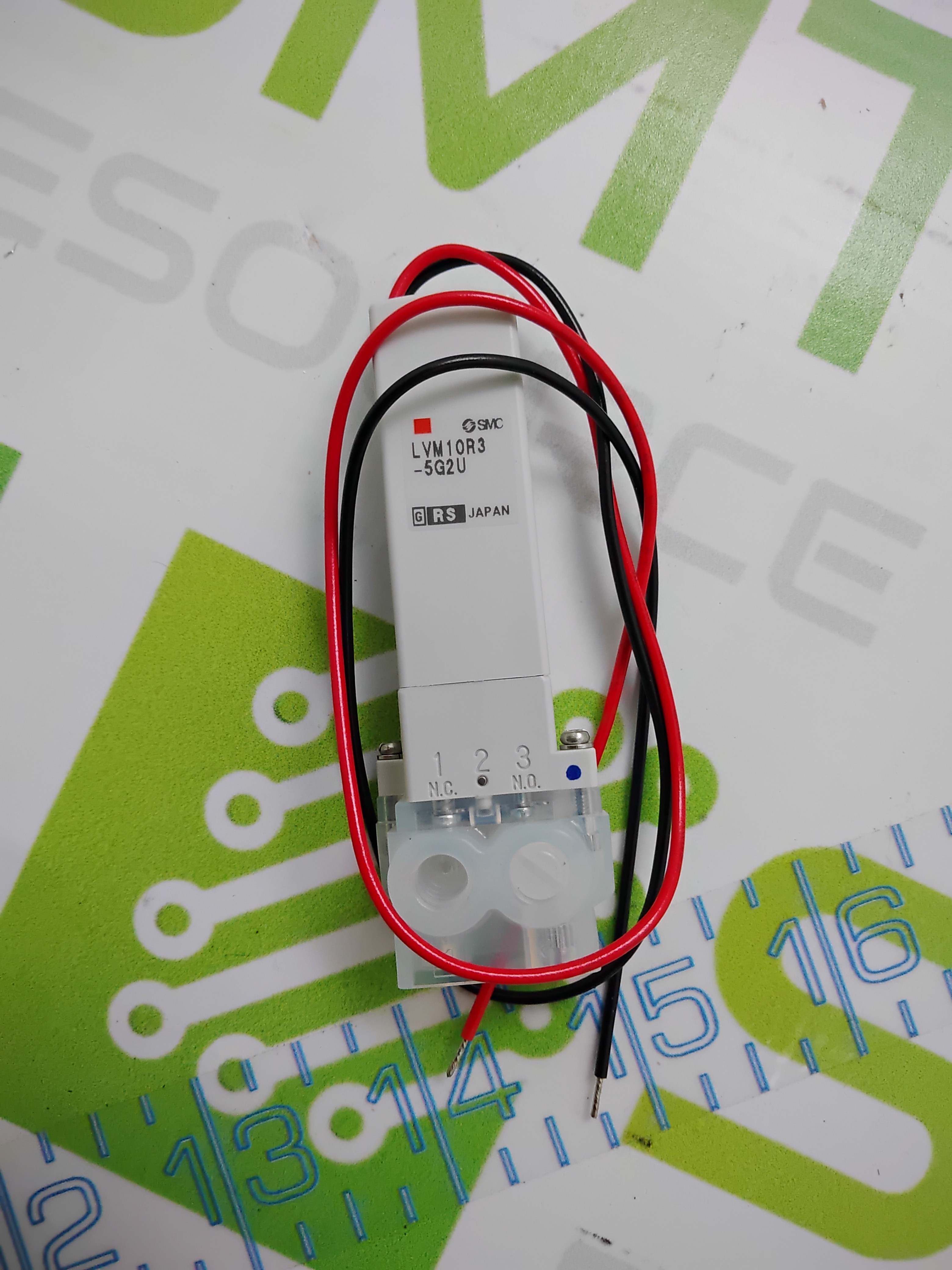 SMC LVM10R3-5G2U-6 CHEMICAL VALVE 2 PORT