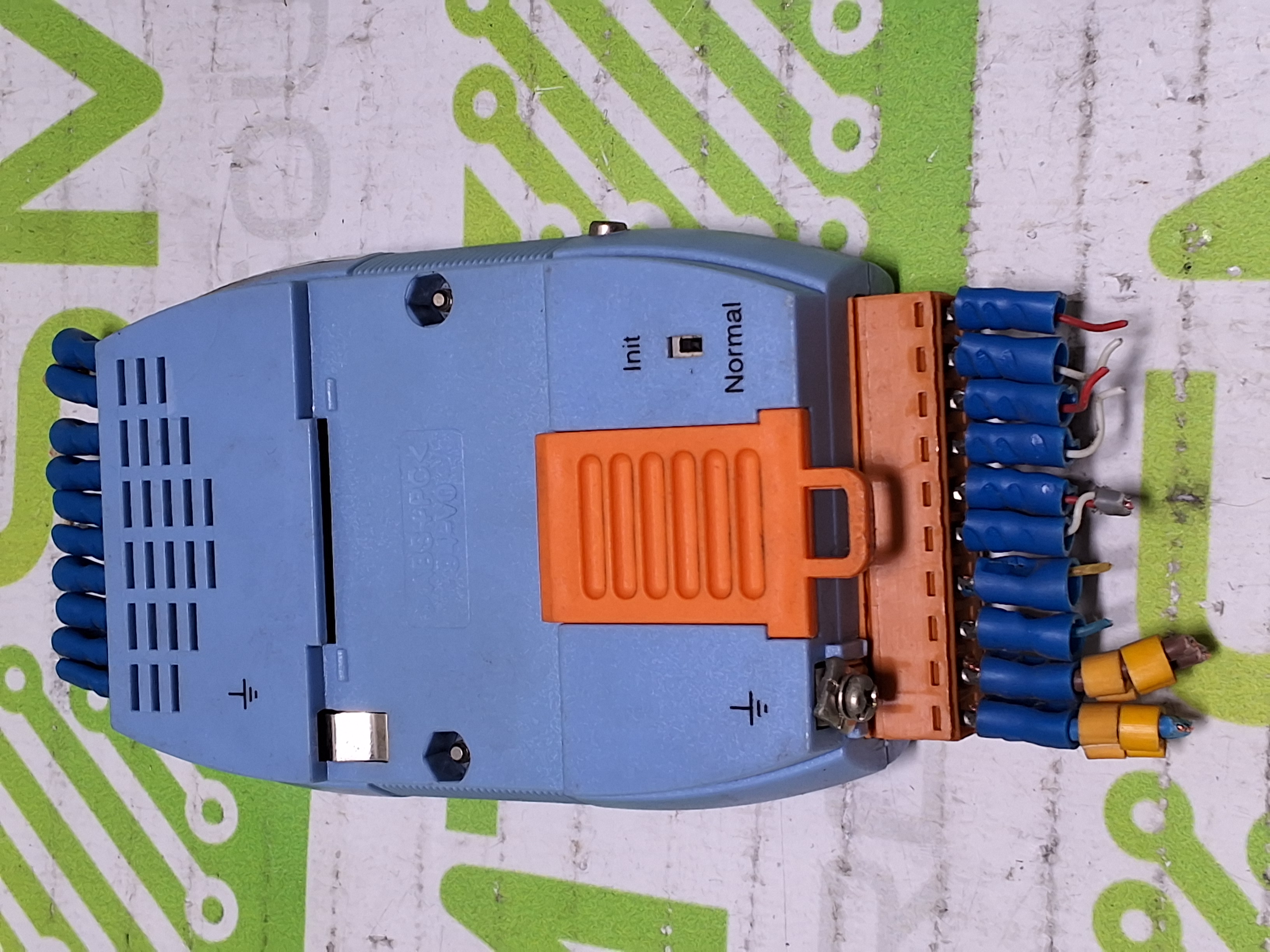 Used ICP CON I-7018R 8 CHANNEL VOLTAGE CURRENT THRERMOCOUPLE MODULE