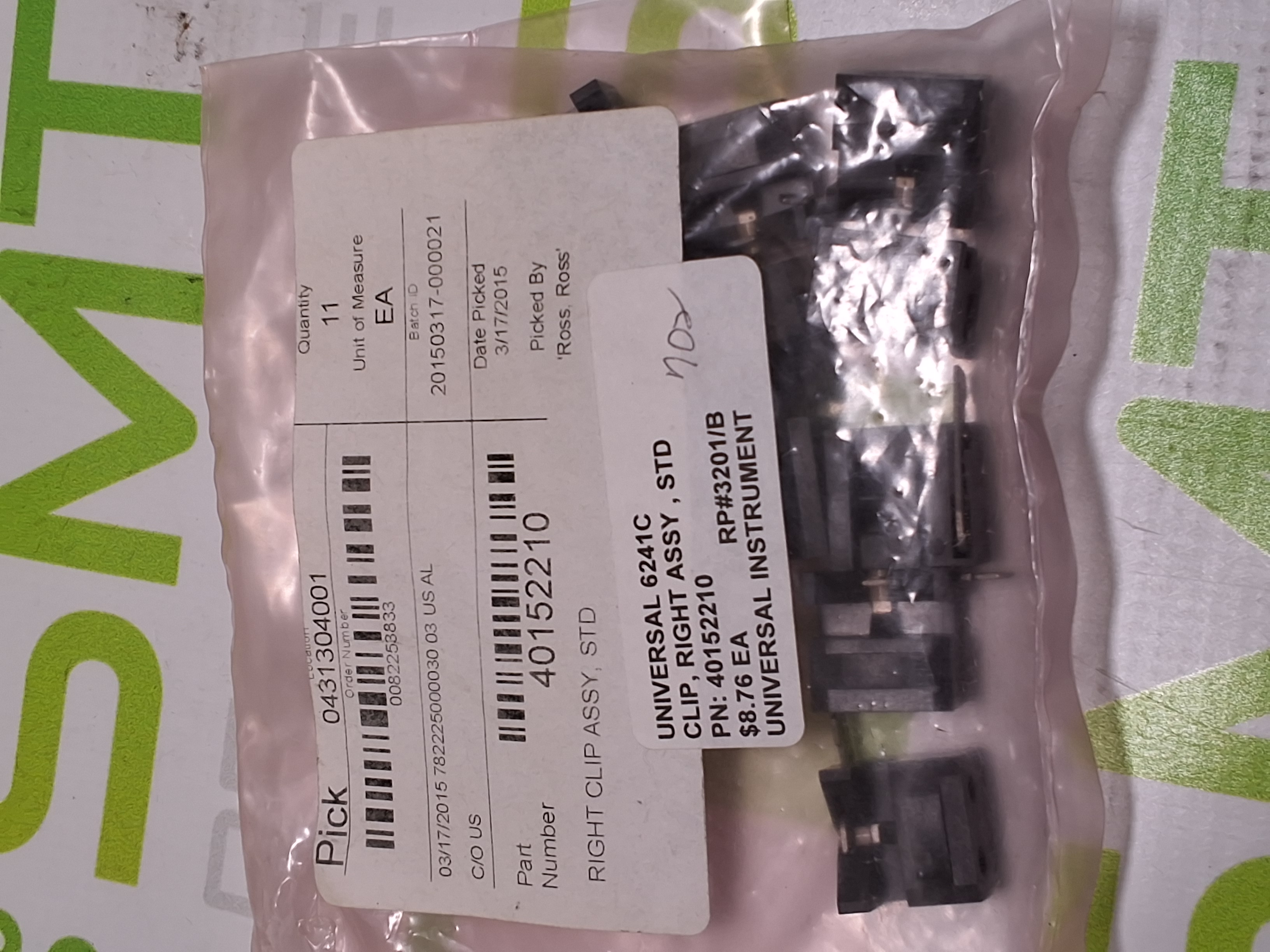 UNIVERSAL INSTRUMENTS 40152210 RIGHT CLIP ASSEMBLY LOT OF 2 - NEW