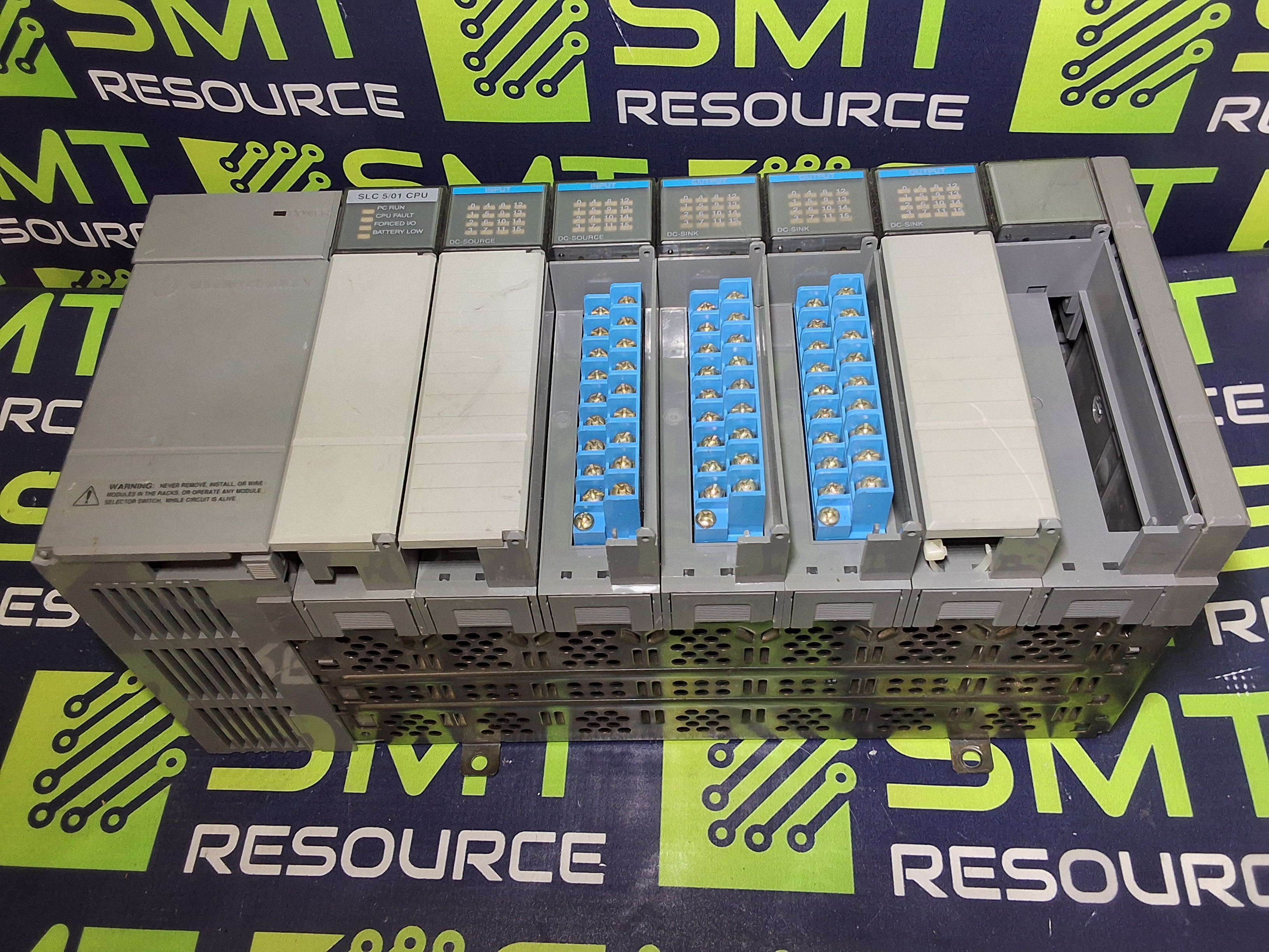 Used ALLEN BRADLEY SLC 500 7-SLOT RACK DC POWER SUPPLY SLC 5/01 CPU MODULE 1746-A7