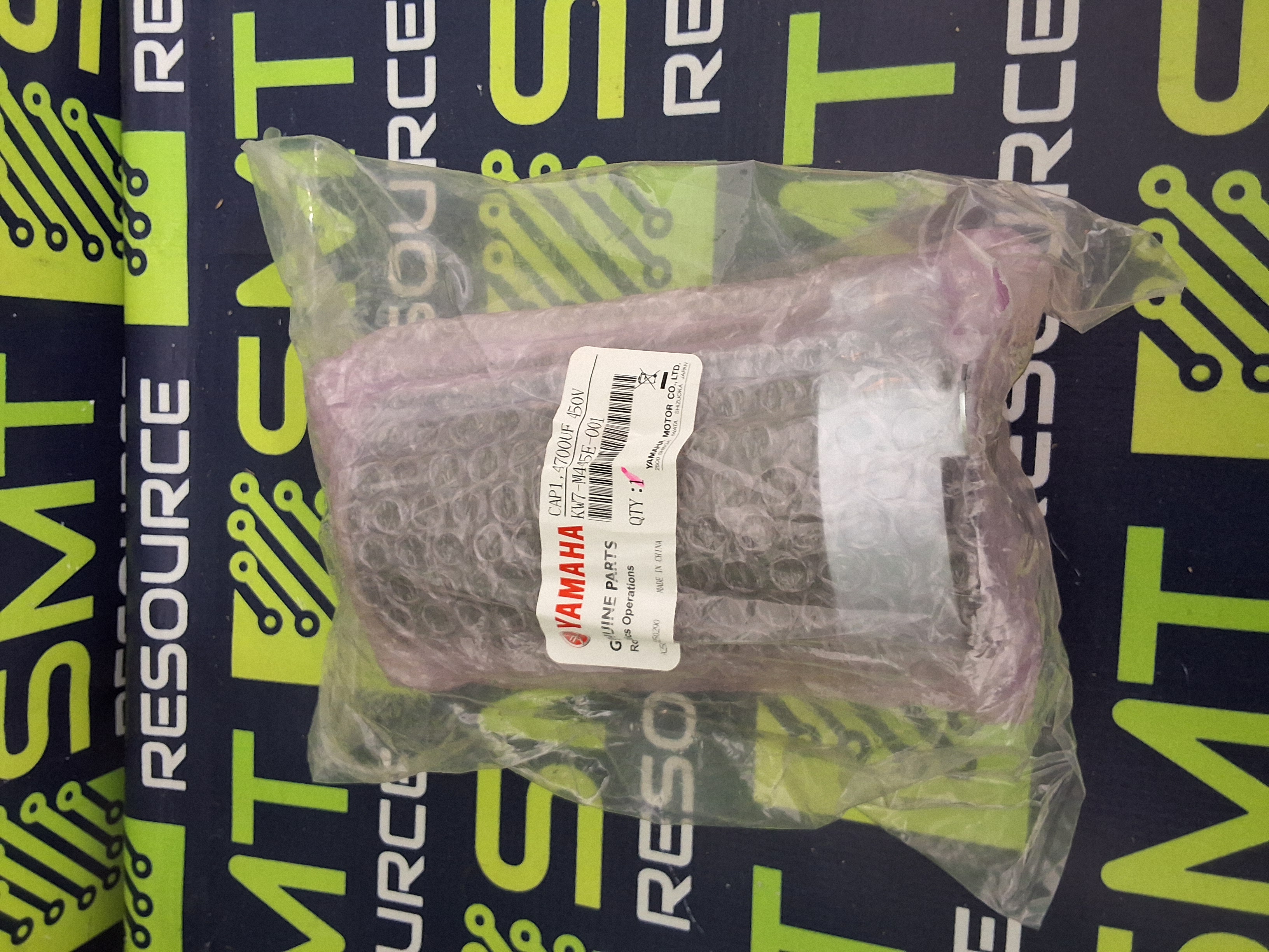 nichicon 85°C NX Series 450V 4700µF YAMAHA KW7-M445E-001 Electrolytic Capacitor - BRAND NEW