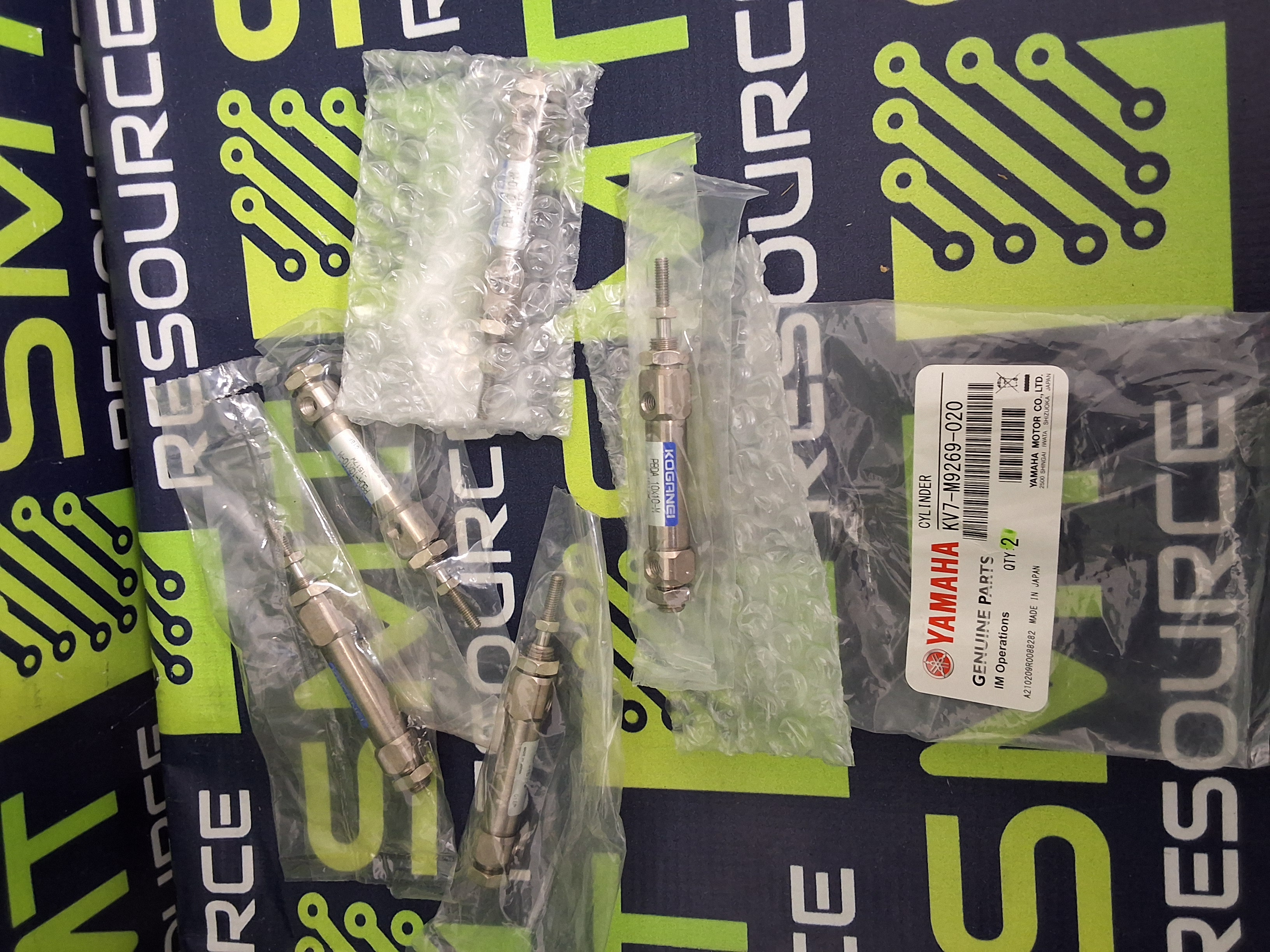 KOGANEI PBDA 10X10-M-1517W YAMAHA KV7-M9269-020 PNEUMATIC PEN CYLINDER - BRAND NEW
