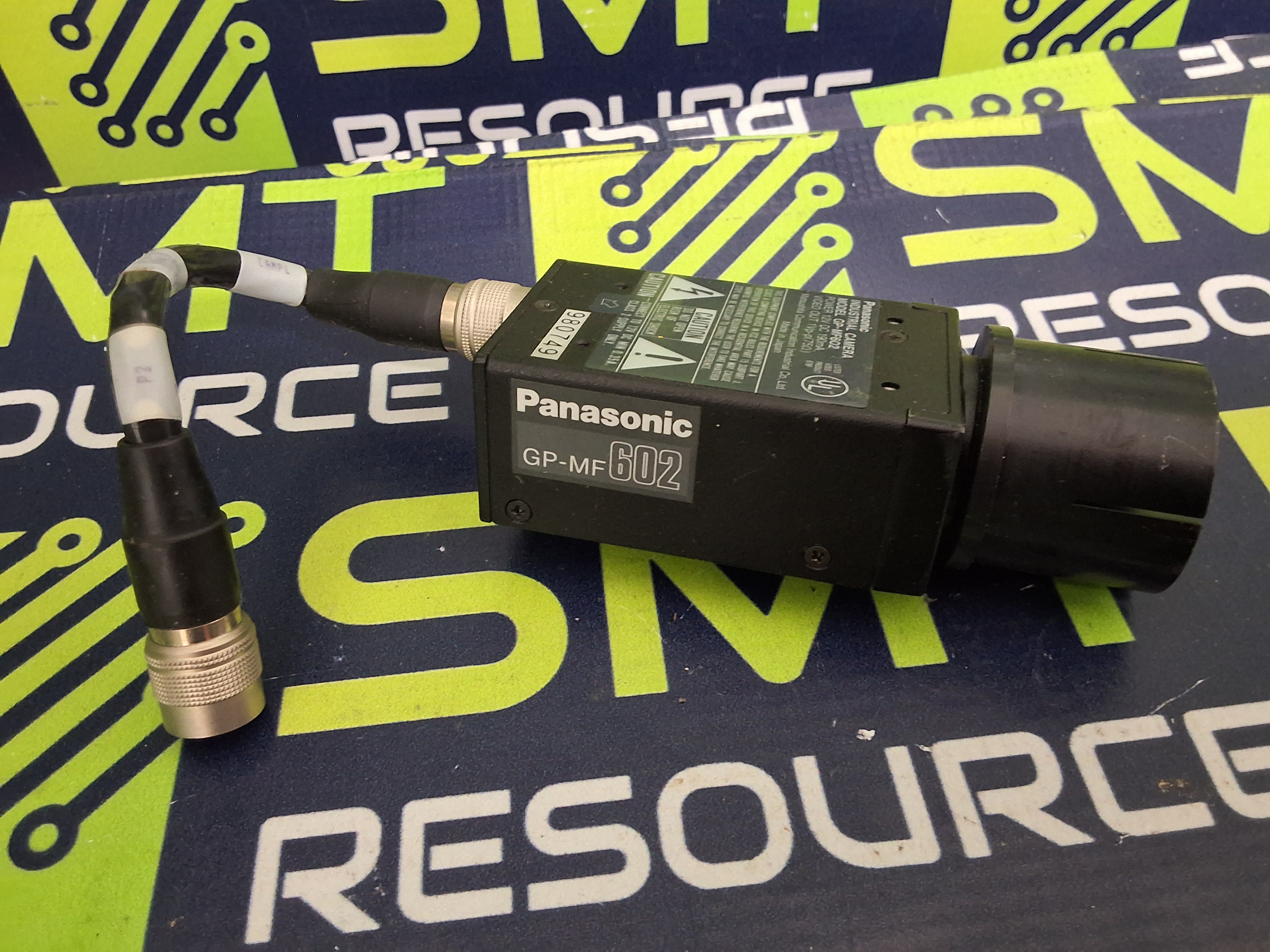 Used PANASONIC GP-MF602 INDUSTRIAL CCD CAMERA WITH CABLE 12VDC 190mA
