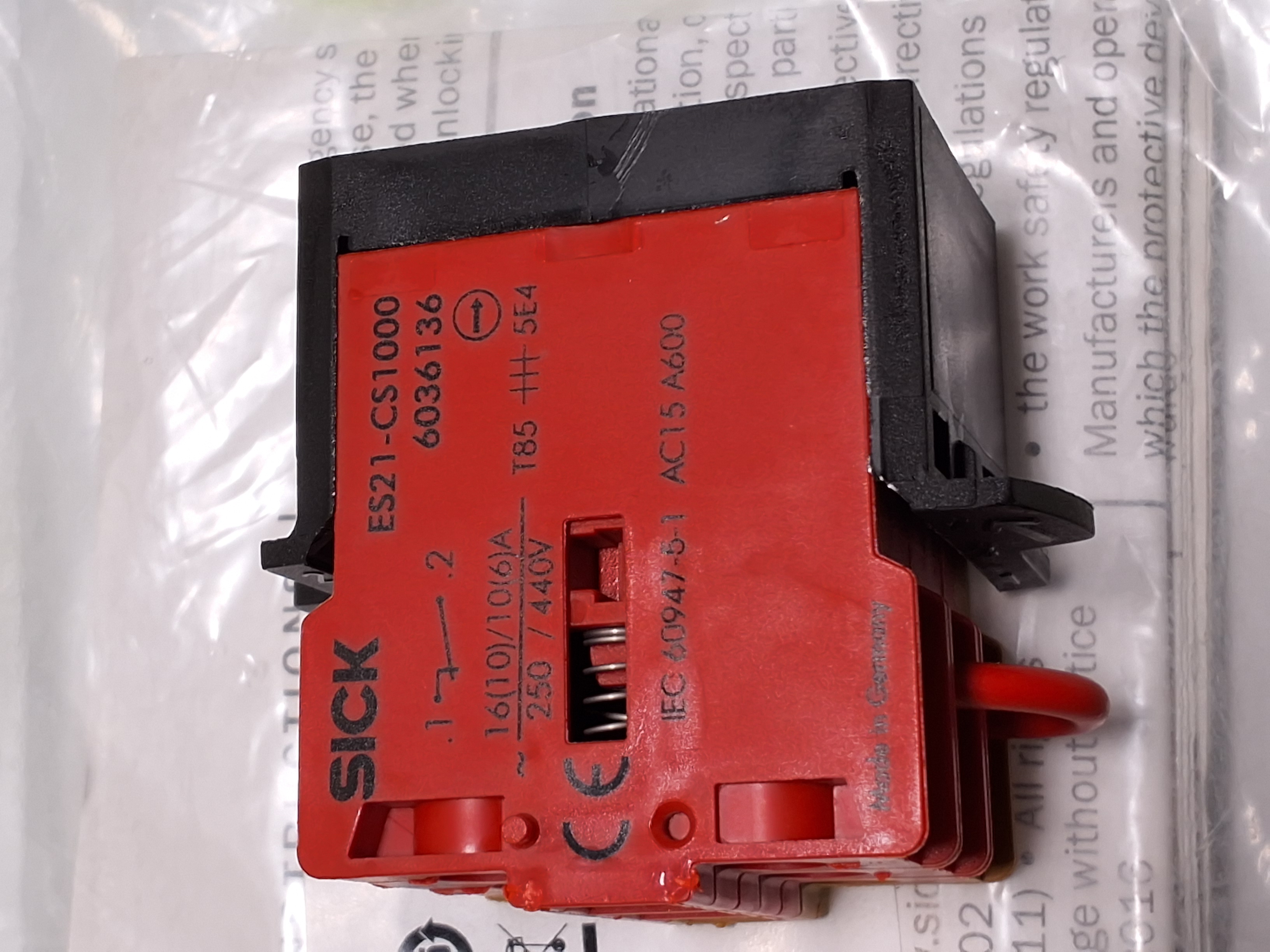 SICK ES21-CS0001 CONTACT BLOCK ES21-CS1000 6036137 - NEW