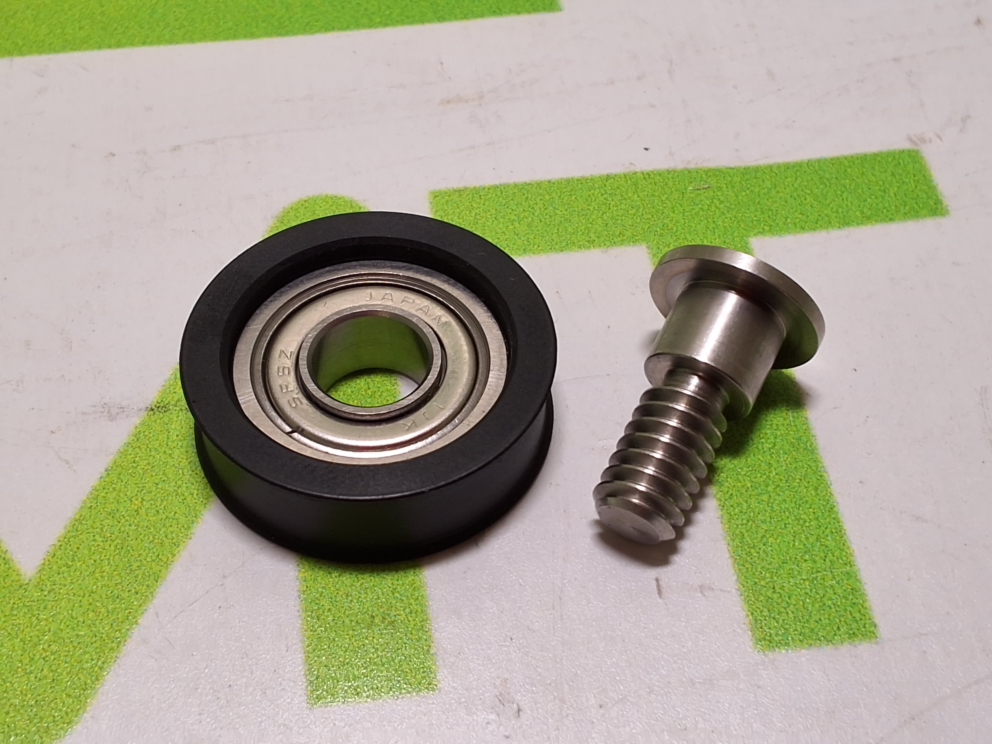 UNIVERSAL INSTRUMENTS 410833 WHEEL IDLER WITH BEARING - NEW