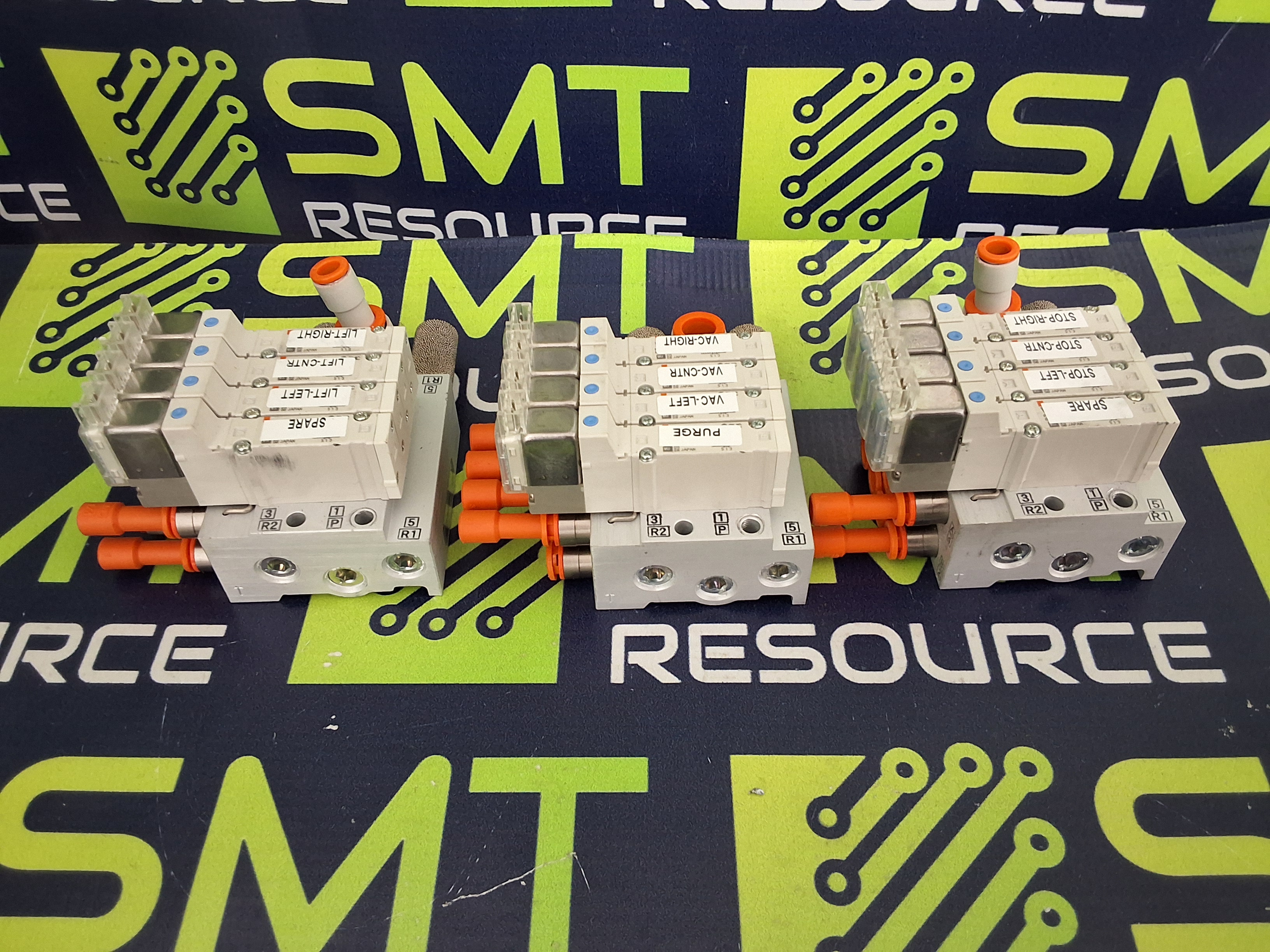 Used SMC VV5QZ15-04-DAK00015 MANIFOLD ASSEMBLY