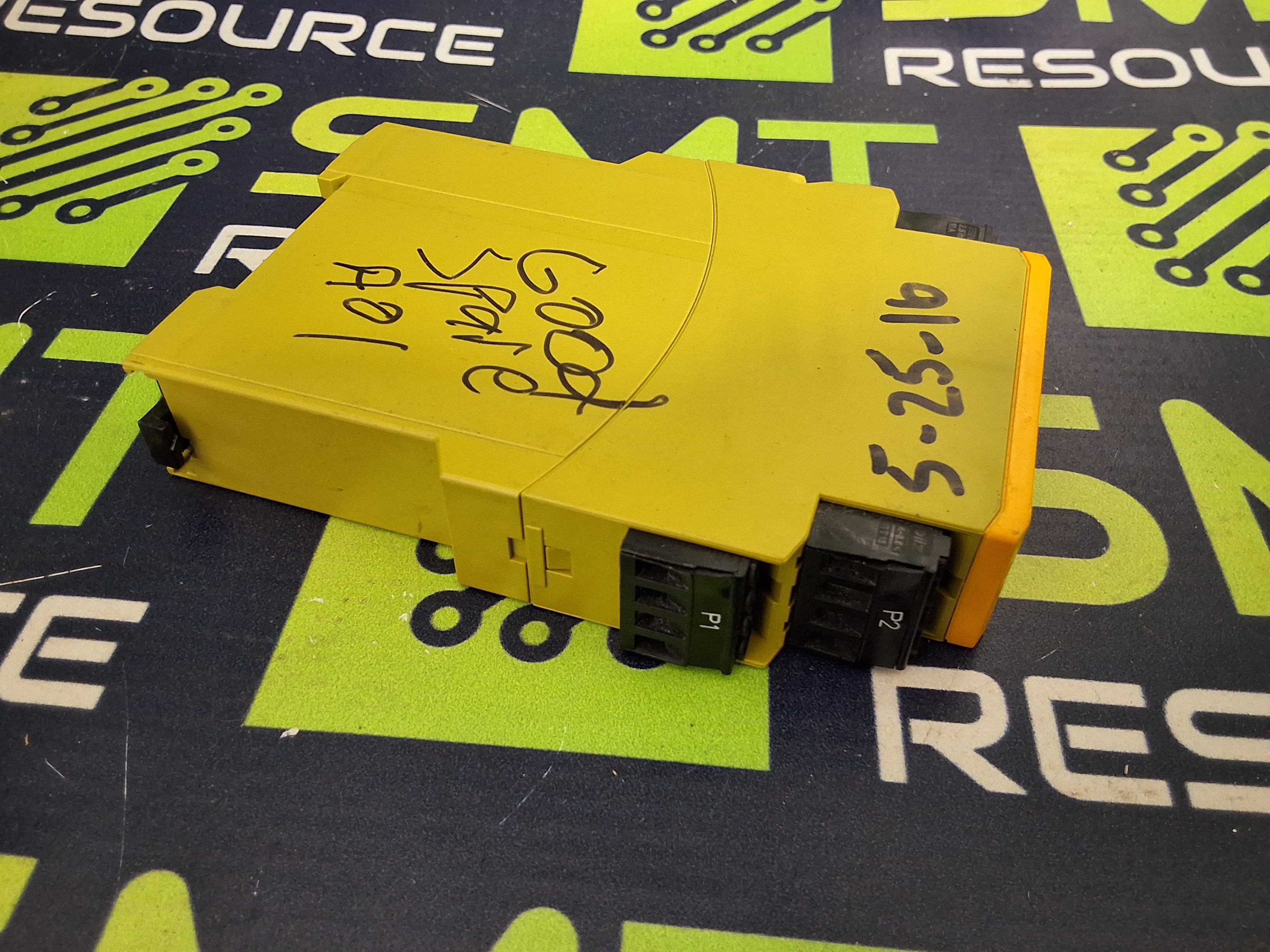 Used PILZ PNOZ e1p / 774130 SAFETY RELAY 24VDC