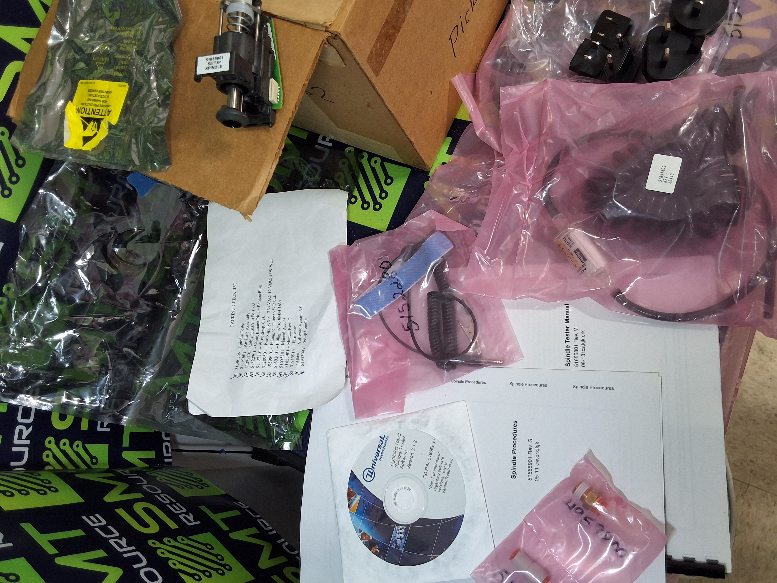 UNIVERSAL INSTRUMENTS 51634901 / 51390505 SPINDLE TESTER ASSEMBLY WITH 51935001 SETUP SPINDLE - BRAND NEW