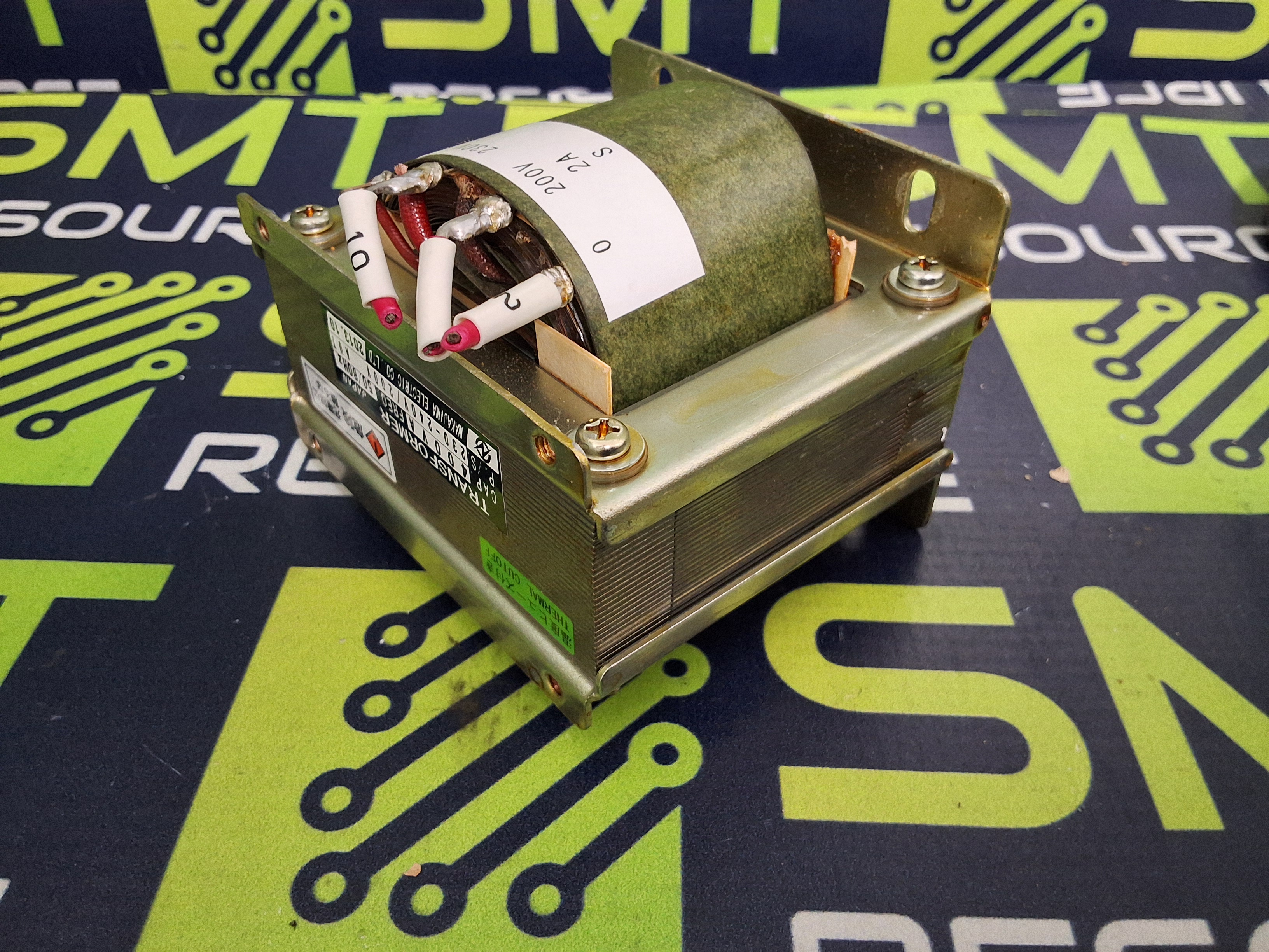 Used NAKAJIMA ELECTRIC CO. 400VA TRANSFORMER 230-230V/200V 50/60Hz
