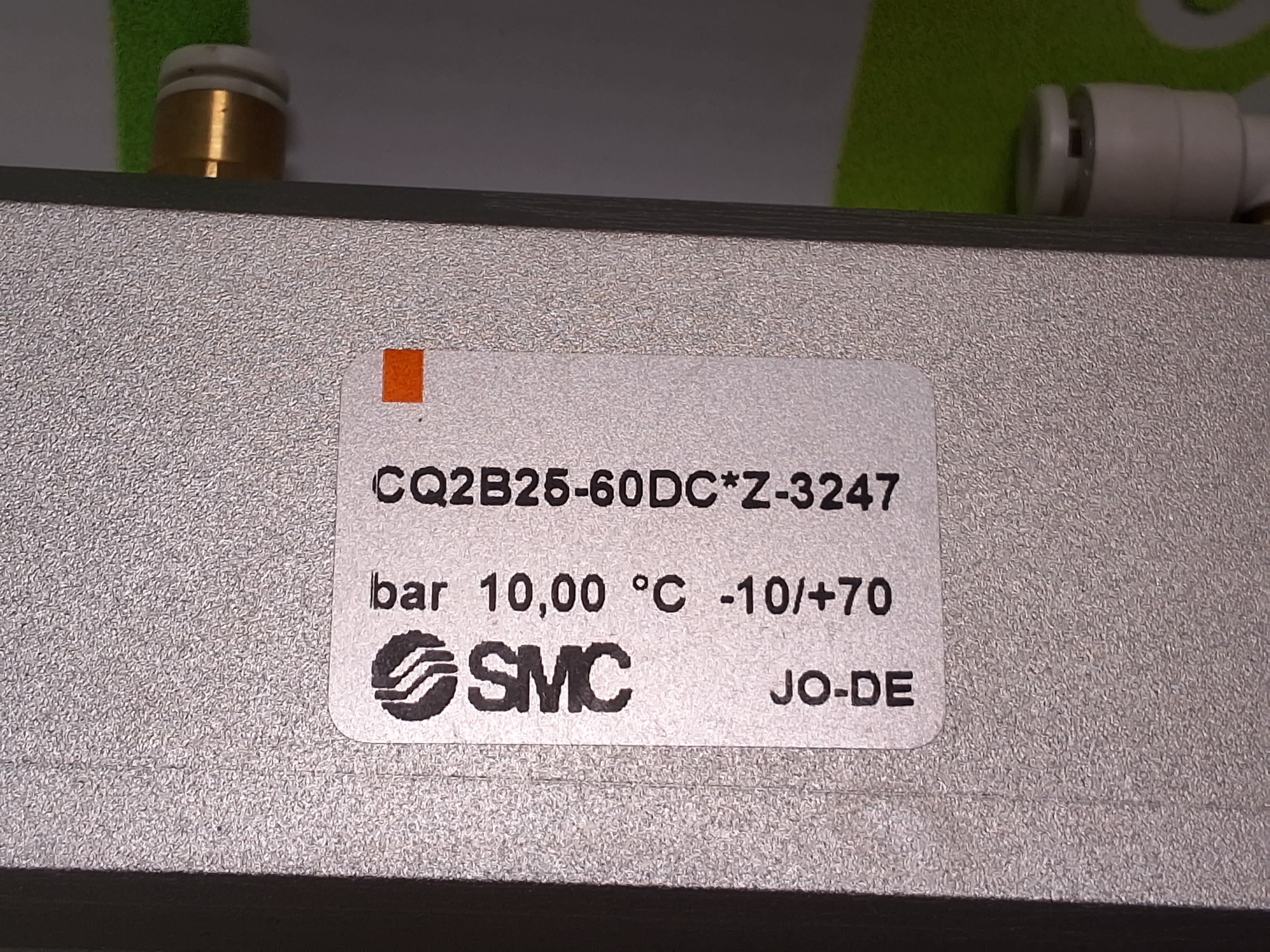 Used SMC CQ2B25-60DC*Z-3247 COMPACT CYLINDER