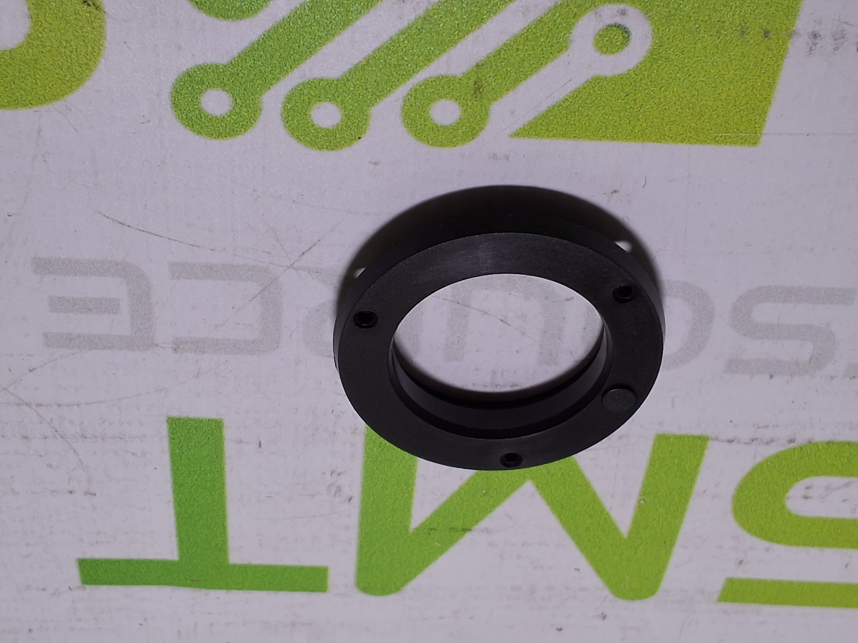 Used UNIVERSAL INSTRUMENTS 550C-088 8MM OUTSIDE HUB - LOT OF 5