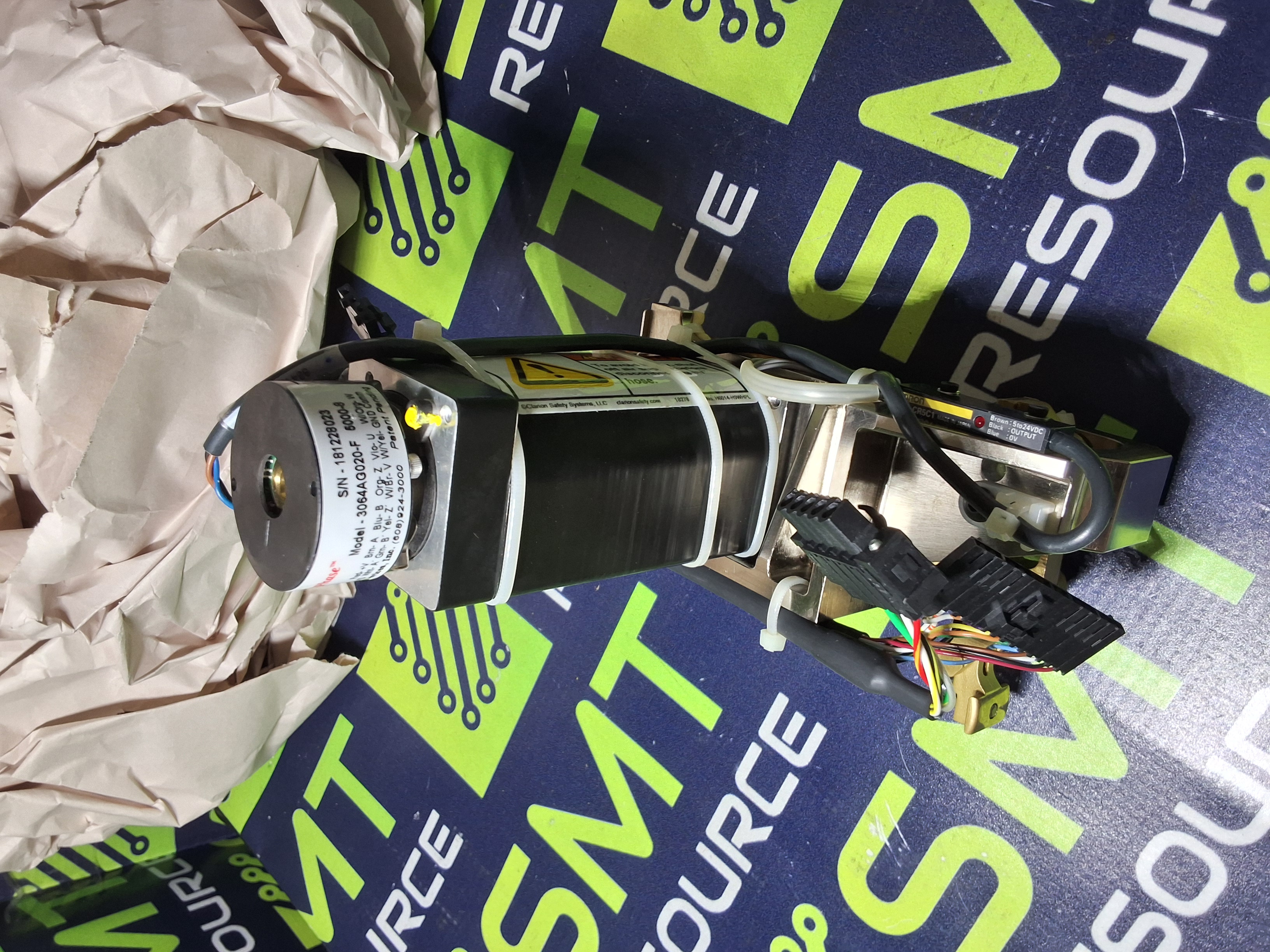 Used UNIVERSAL INSTRUMENTS Z DRIVE ASSEMBLY 49511005 / 49511006 - BRAND NEW & TESTED