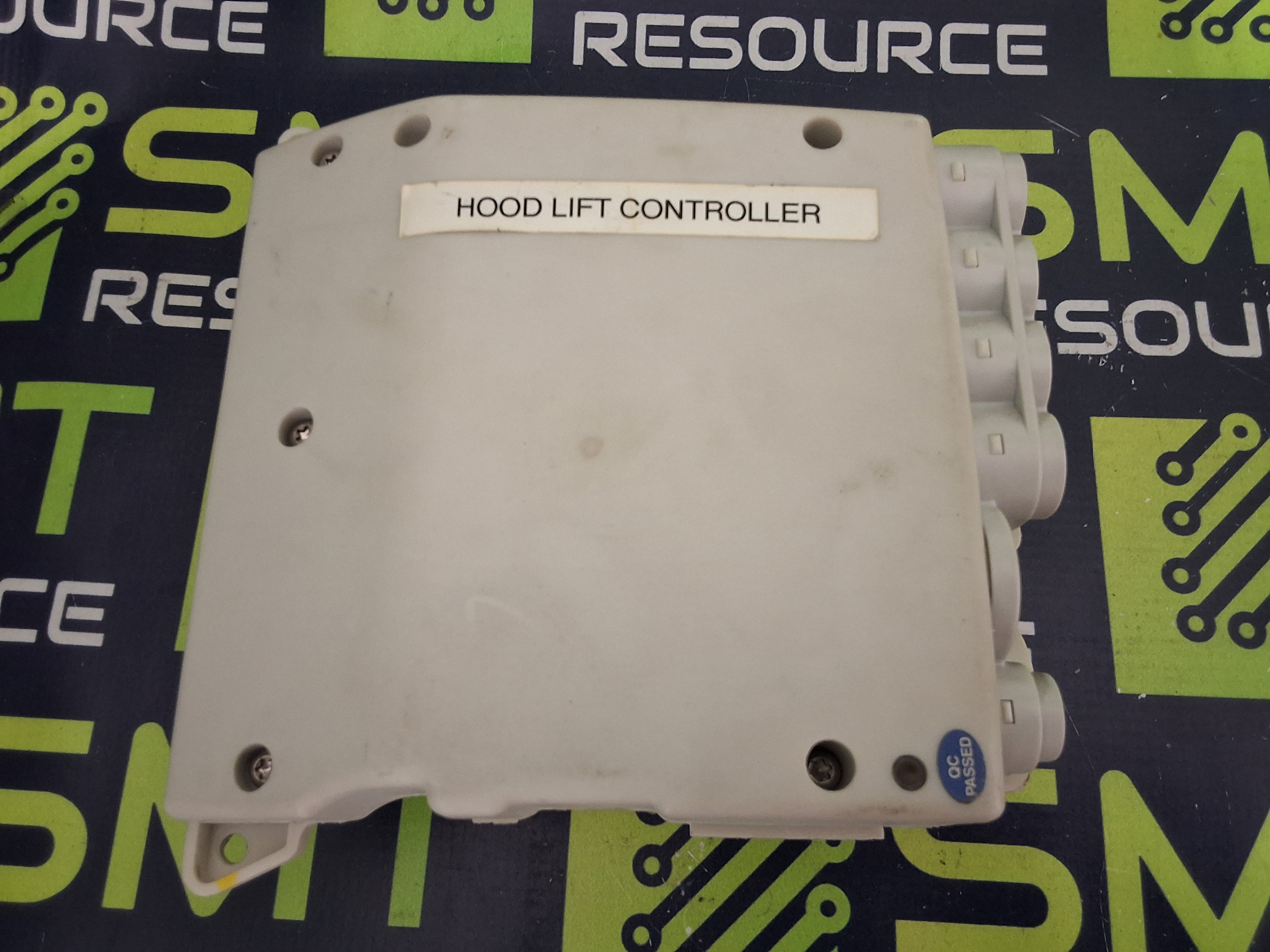 Used LINAK CB09P-02-0T-24 LINEAR HOOD/DOOR LIFT ACTUATOR CONTROLLER BOX CB9P00020T-1040