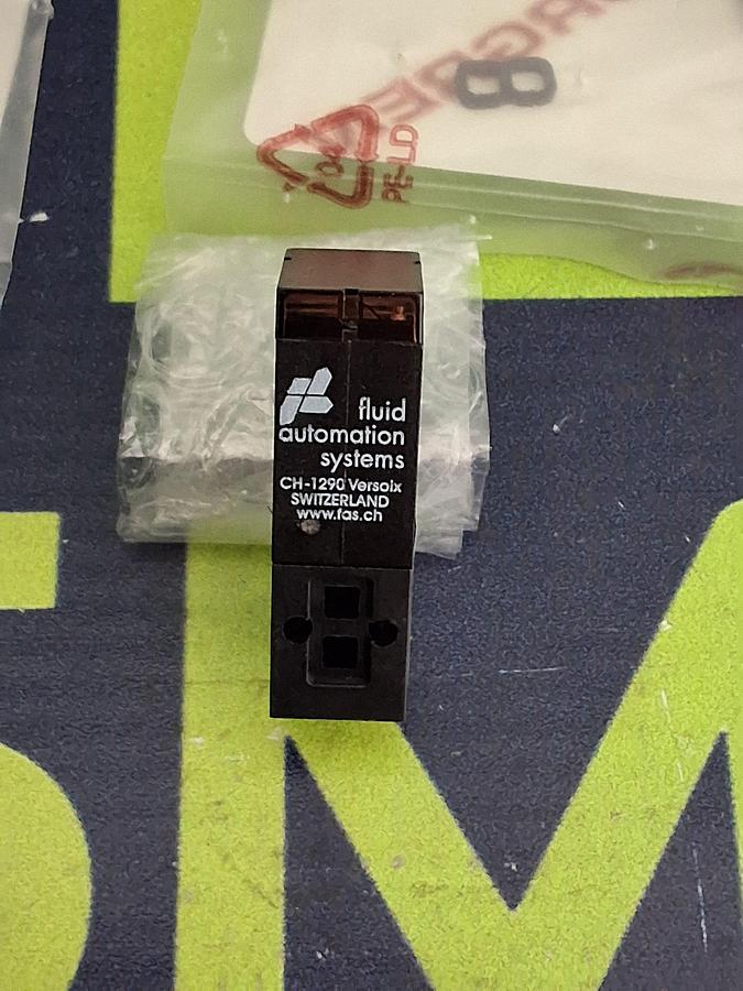 FLUID AUTOMATION SYSTEMS CH-1290 VALVE N/CRG/9498.396.00066 - BRAND NEW