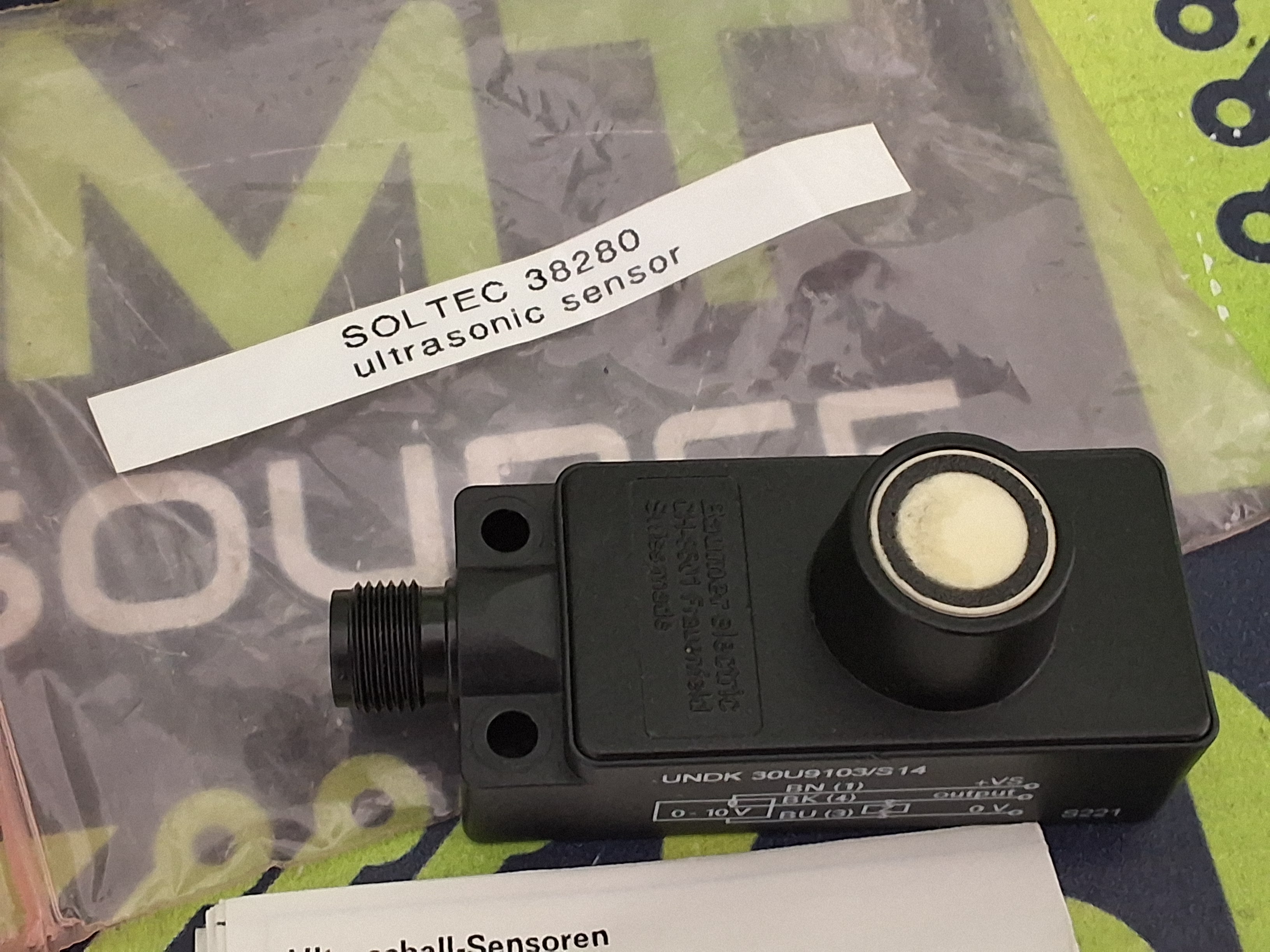 BAUMER ELECTRIC UNDK 30U9103/S14 ULTRASONIC DISTANCE-MEASURING & PROXIMITY SENSOR CH-8501 - BRAND NEW