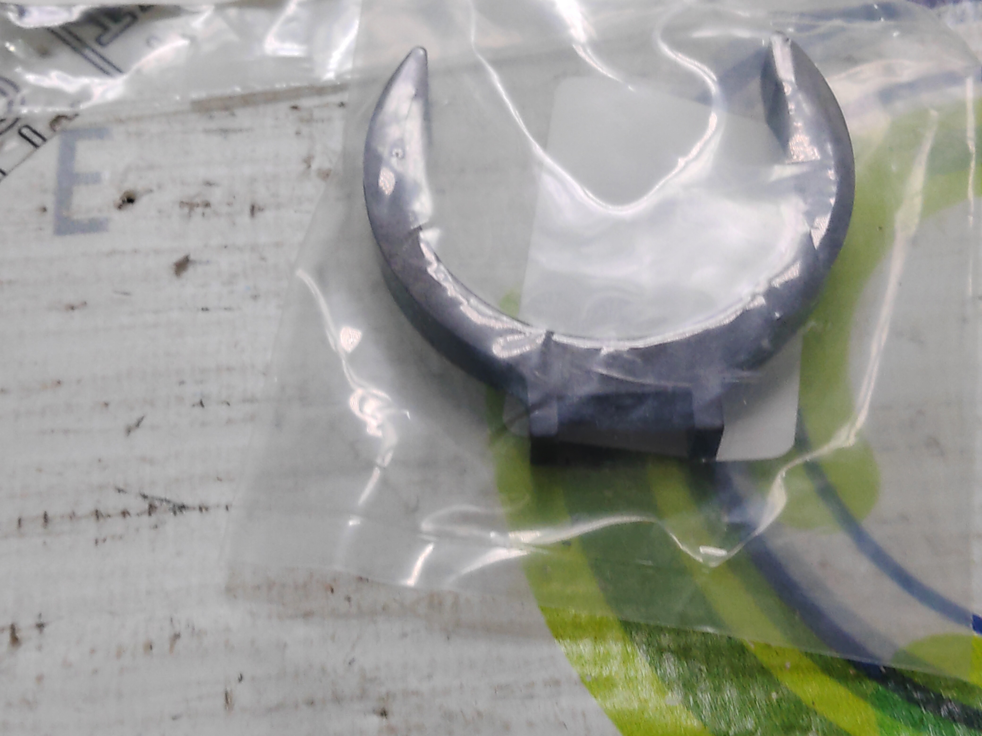 ASYMTEK 03-1118-00 REV D 2.5/6OZ, MLFS CLIP