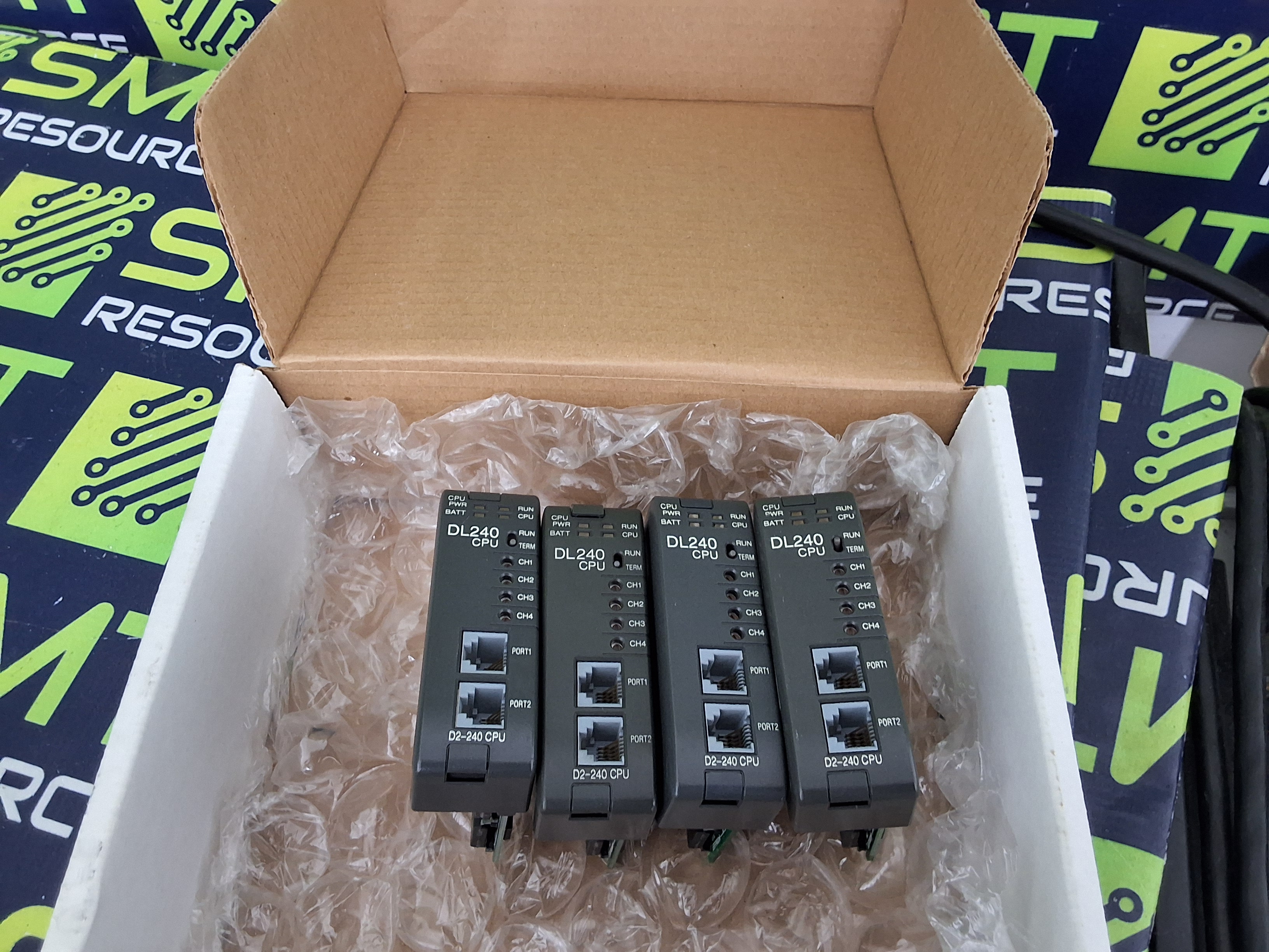Used PLCDirect / AutomationDirect D2-240 DL240CPU PLC PROCESSOR MODULE